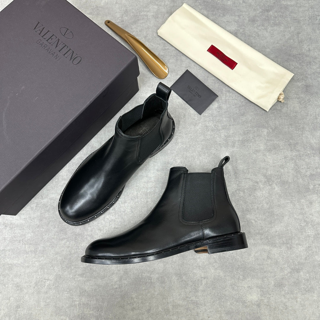 LuxluxHouse Best Quality Shoes Valentino