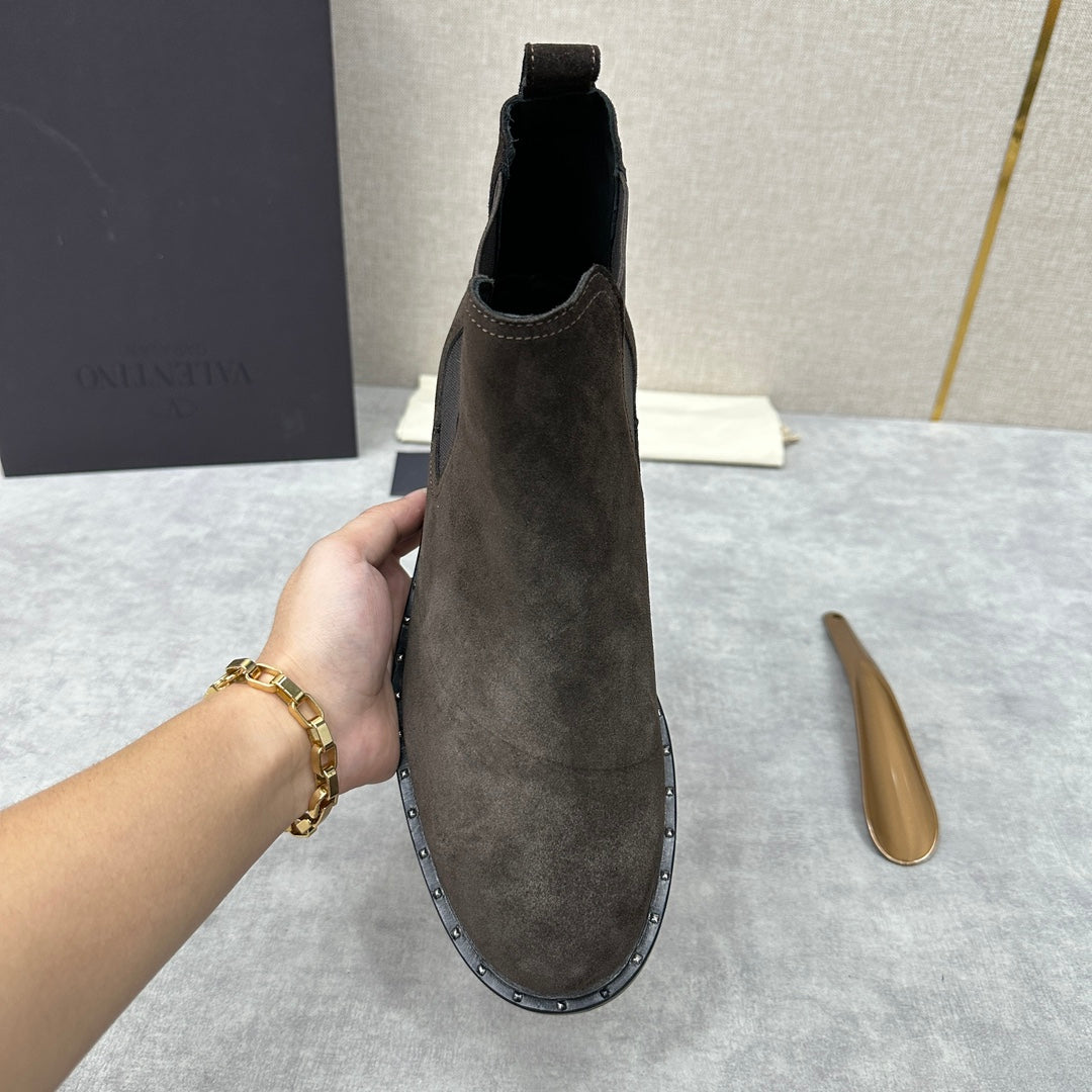 LuxluxHouse Best Quality Shoes Valentino