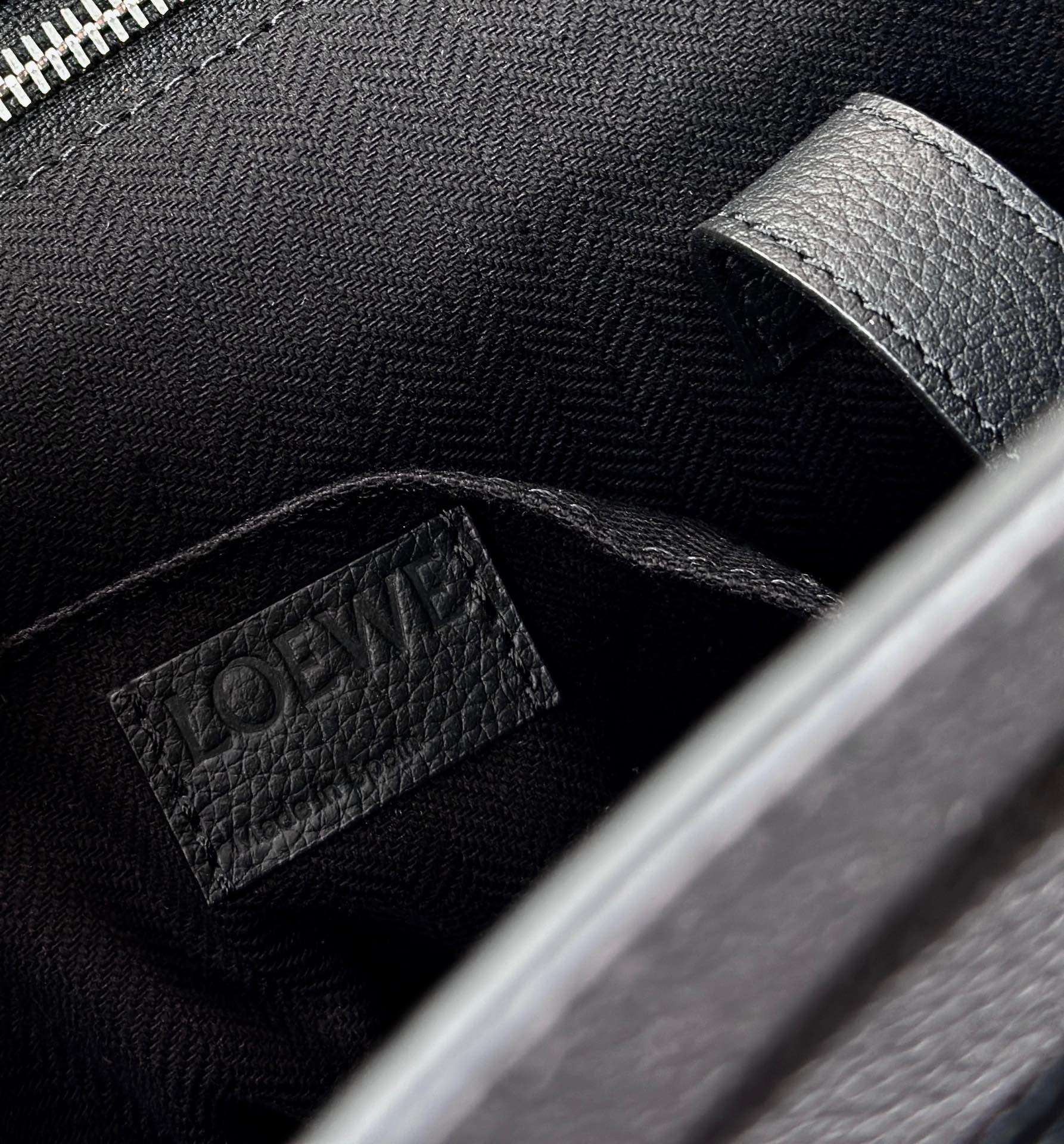 LuxluxHouse Best Quality Bags Loewe