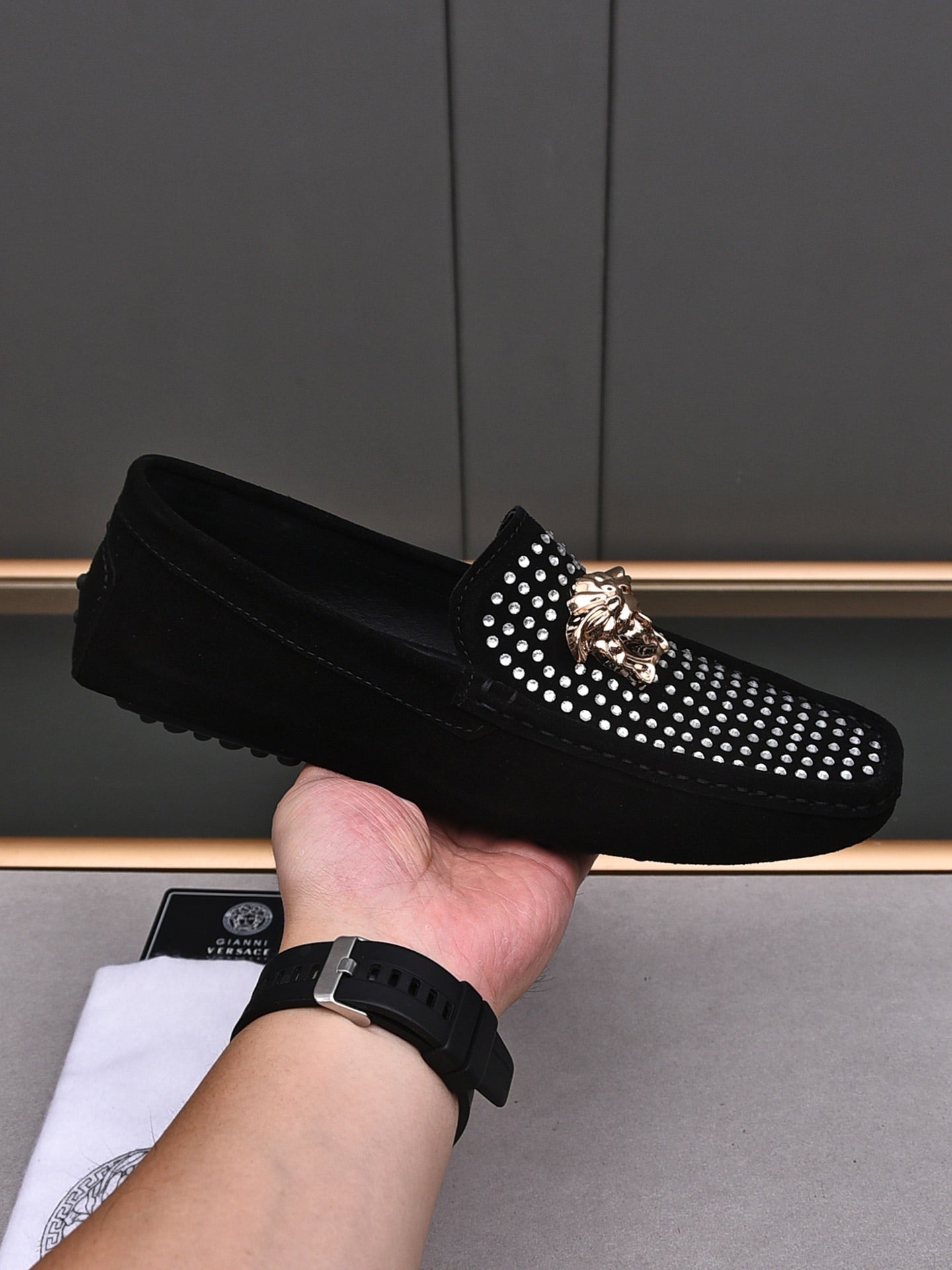 LuxluxHouse Best Quality Shoes Versace