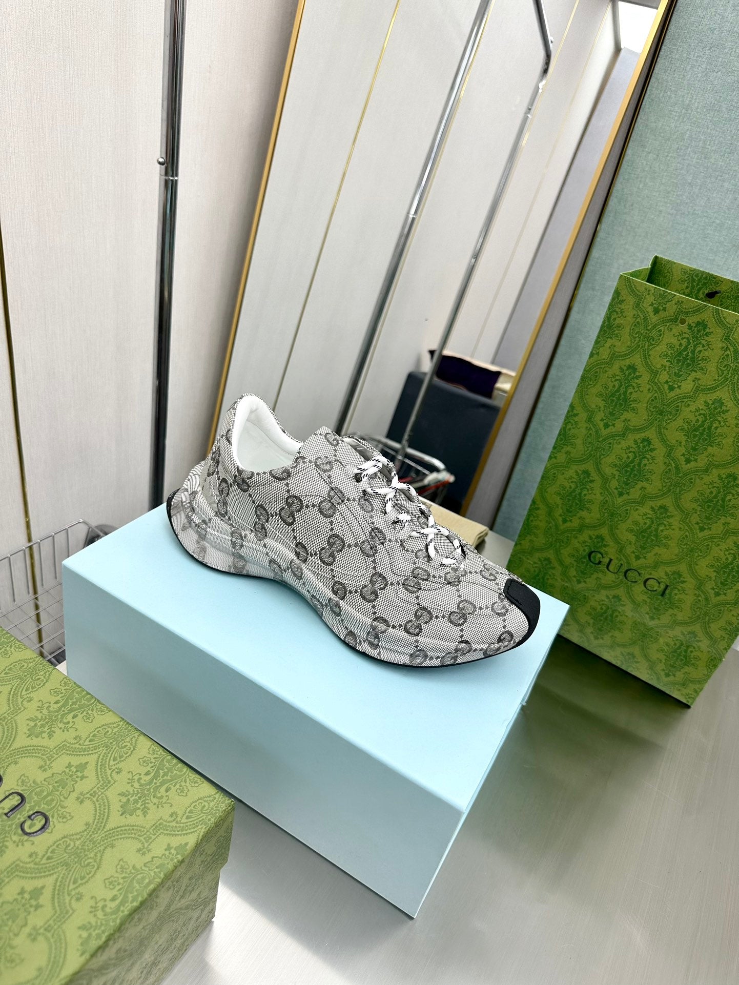 LuxluxHouse Best Quality Gucci Women Shoes