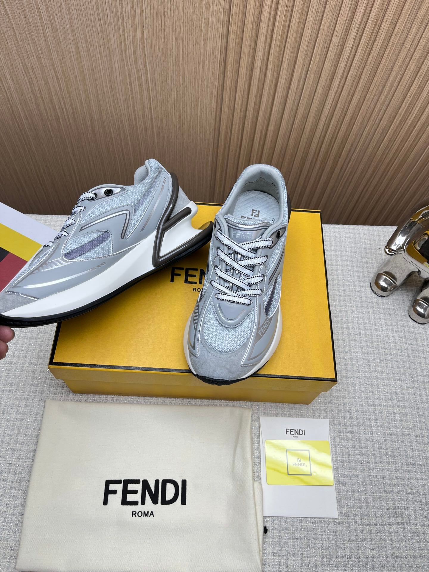 LuxluxHouse Best Quality Shoes Fendi