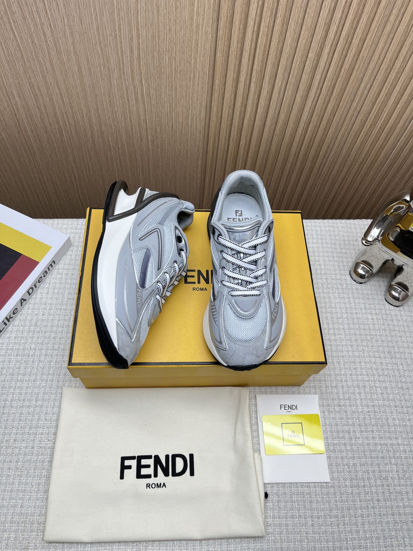 LuxluxHouse Best Quality Shoes Fendi