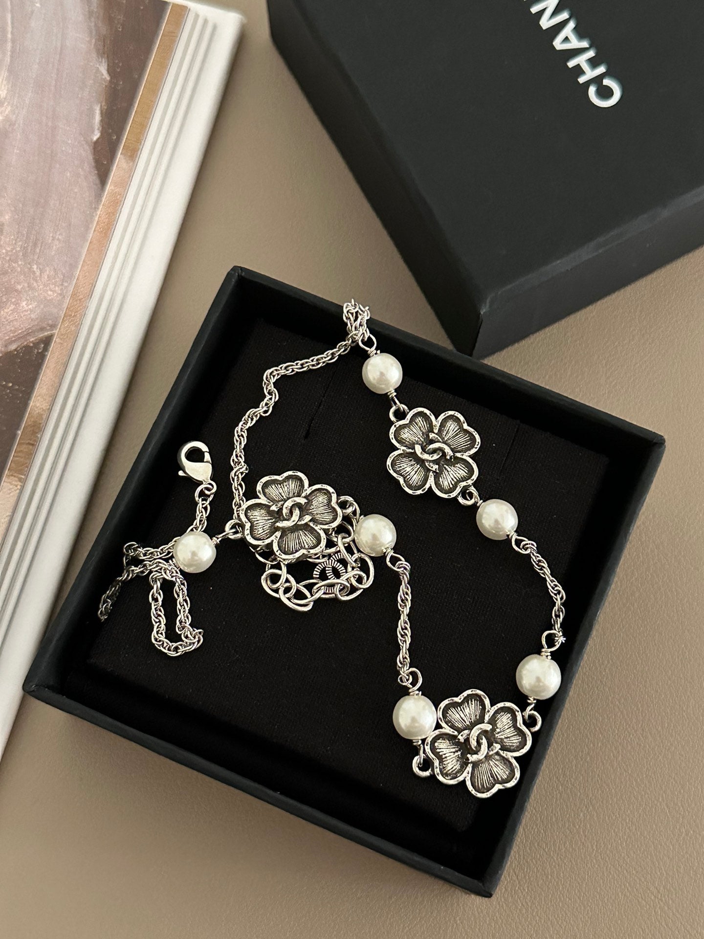 LuxluxHouse Low Price And High Quality Accessories Chanel