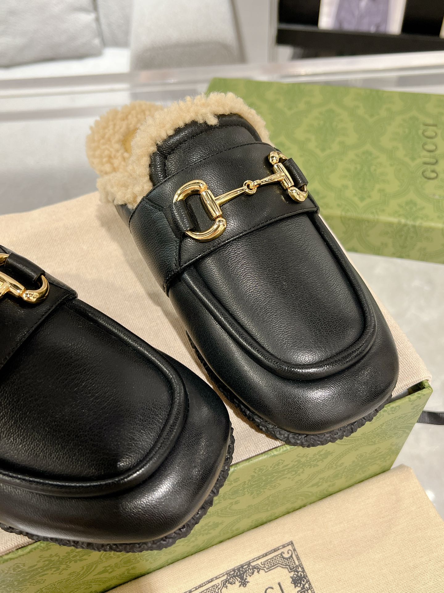 LuxluxHouse Best Quality Gucci Women Shoes
