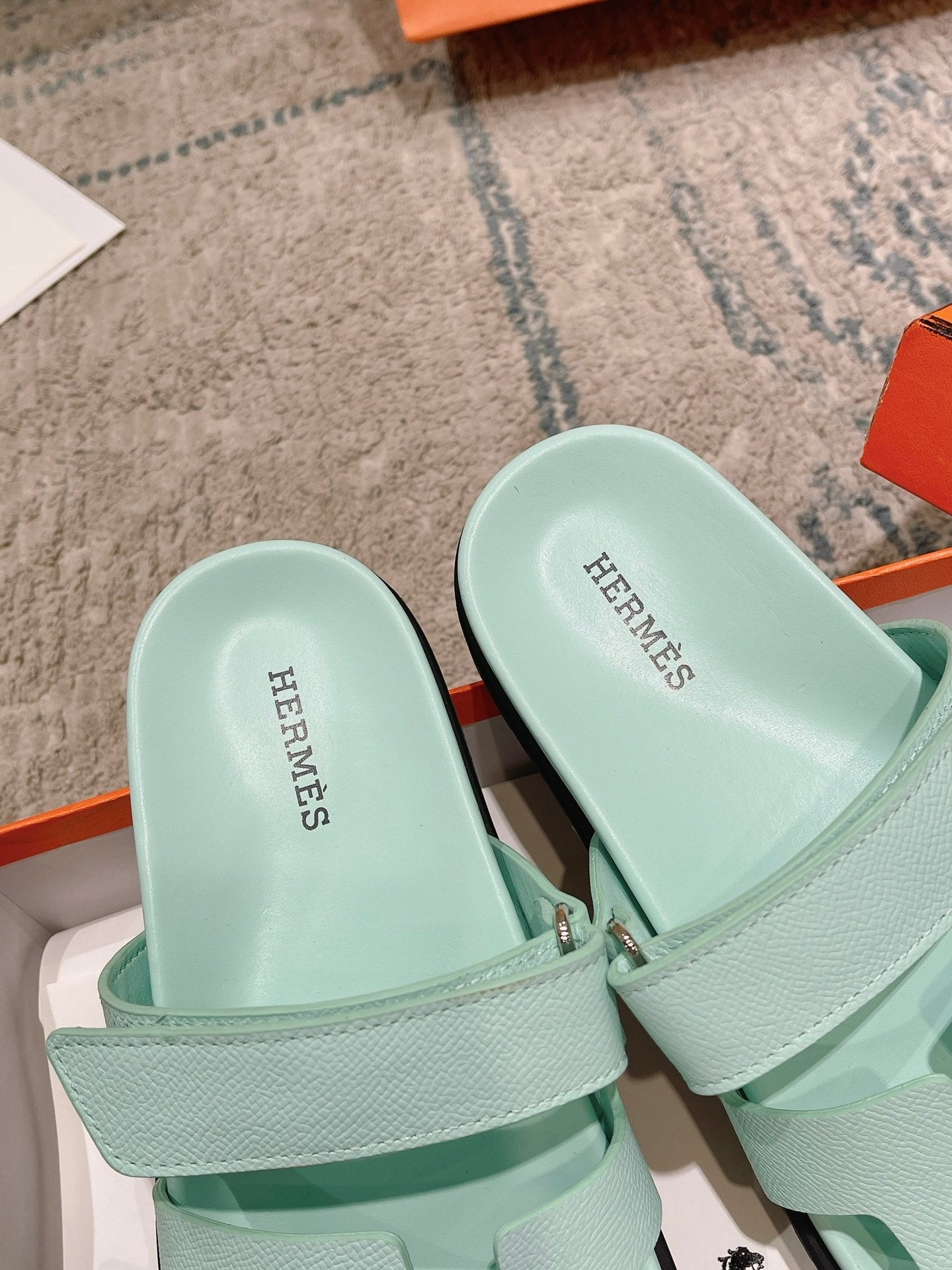 LuxluxHouse Best Quality Sandals Hermes