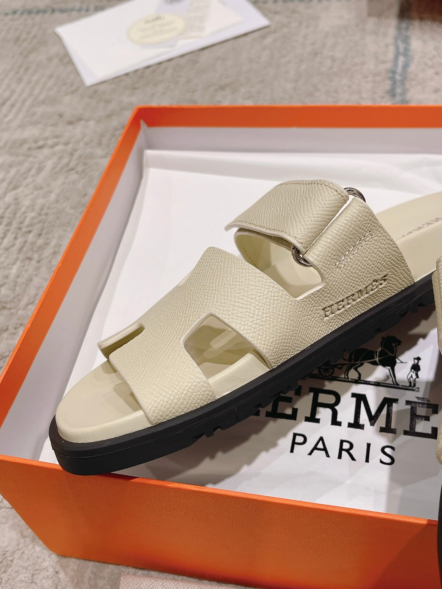 LuxluxHouse Best Quality Sandals Hermes