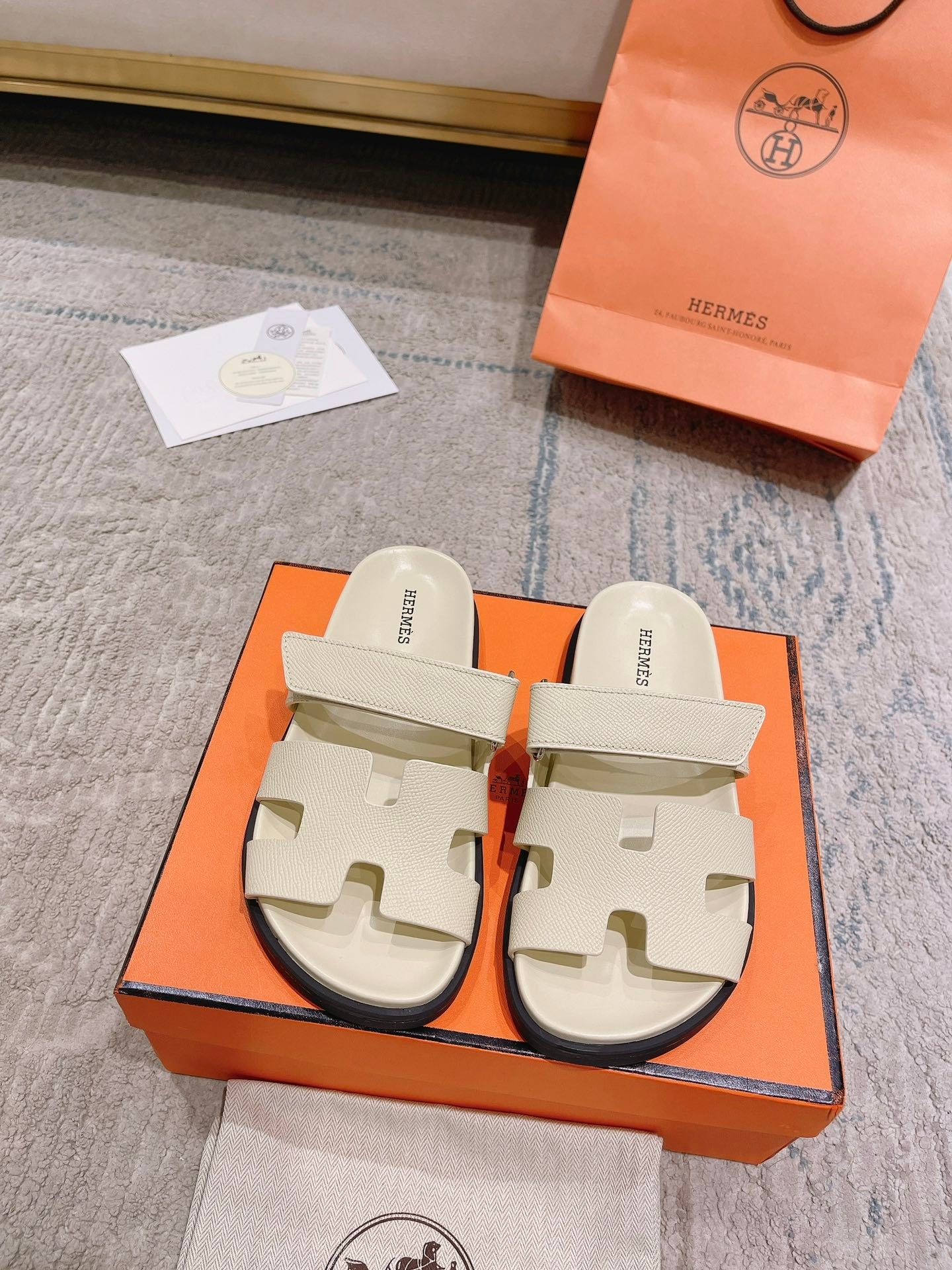 LuxluxHouse Best Quality Sandals Hermes