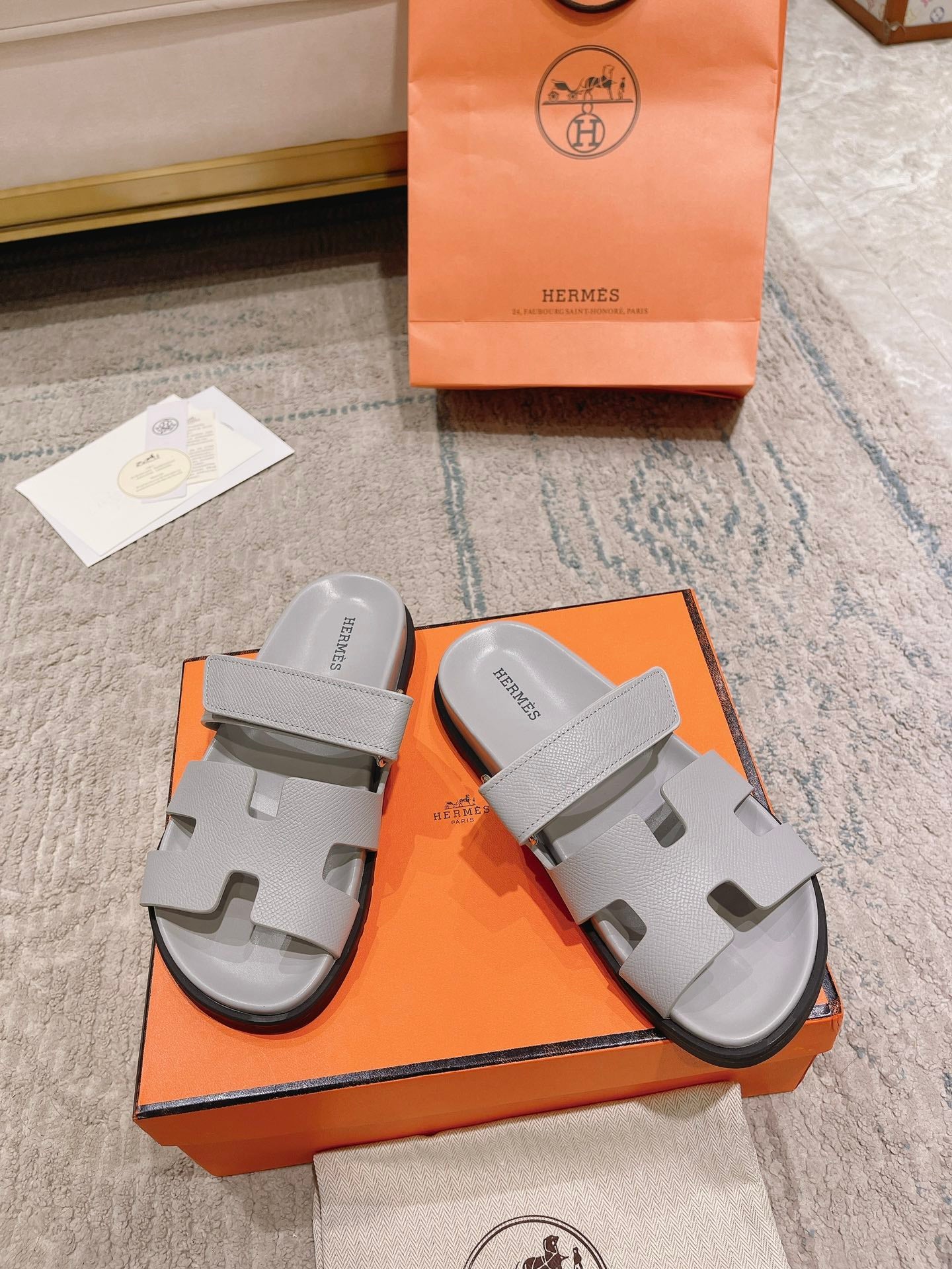 LuxluxHouse Best Quality Sandals Hermes