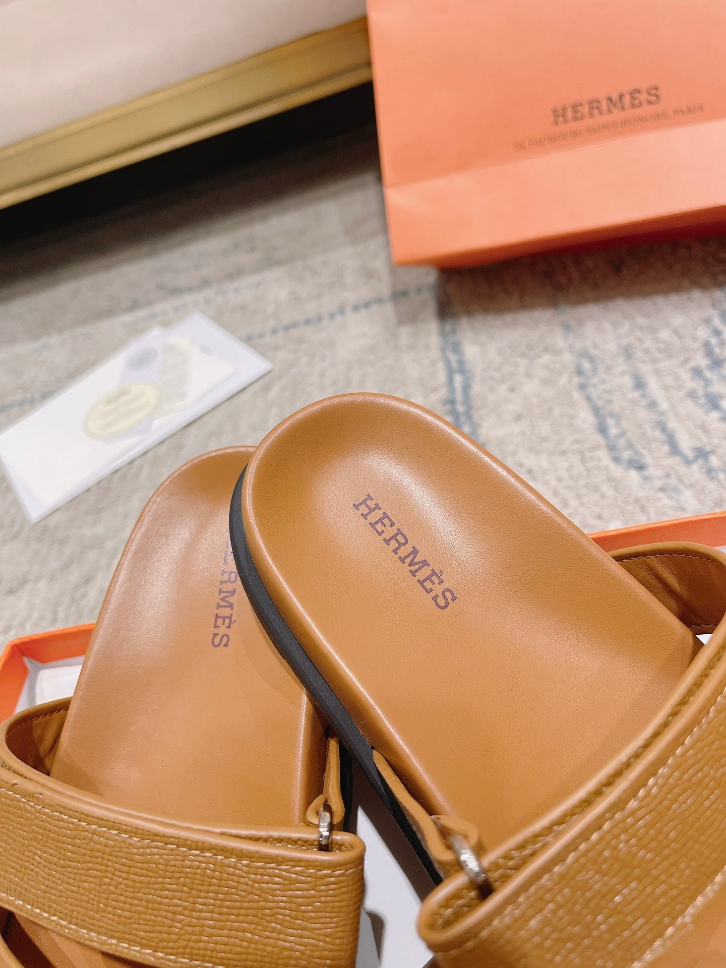 LuxluxHouse Best Quality Sandals Hermes
