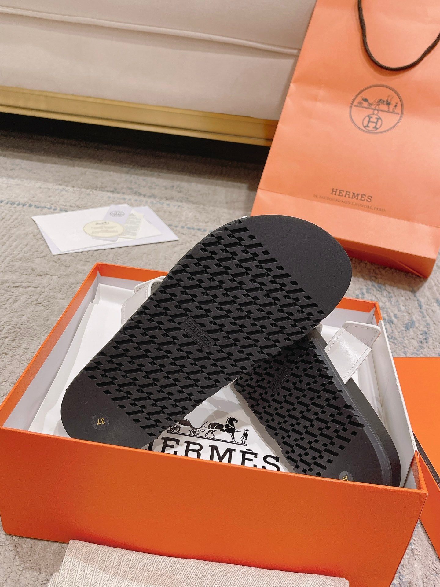 LuxluxHouse Best Quality Sandals Hermes
