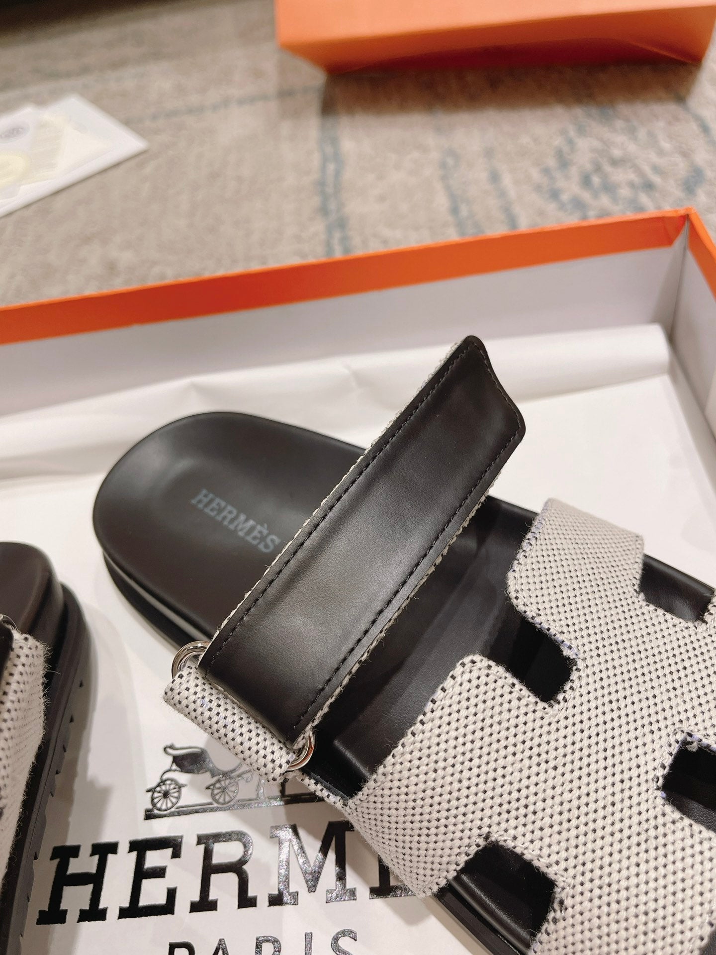 LuxluxHouse Best Quality Sandals Hermes