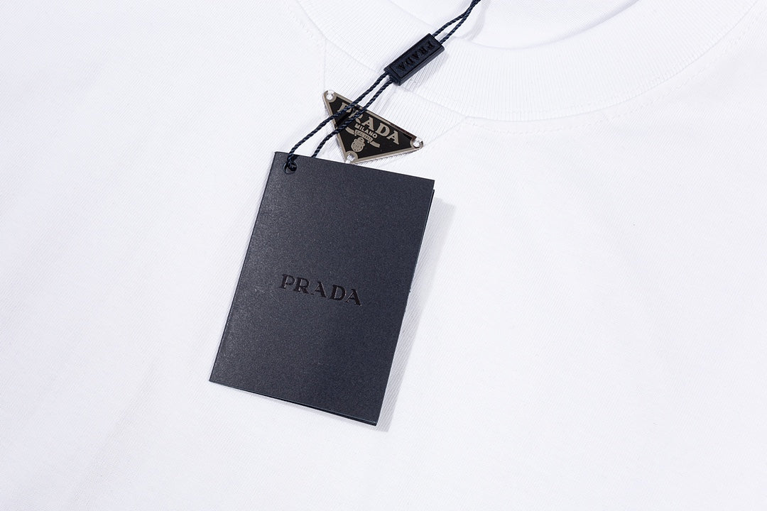 LuxluxHouse Best Quality Clothes T-shirt Prada