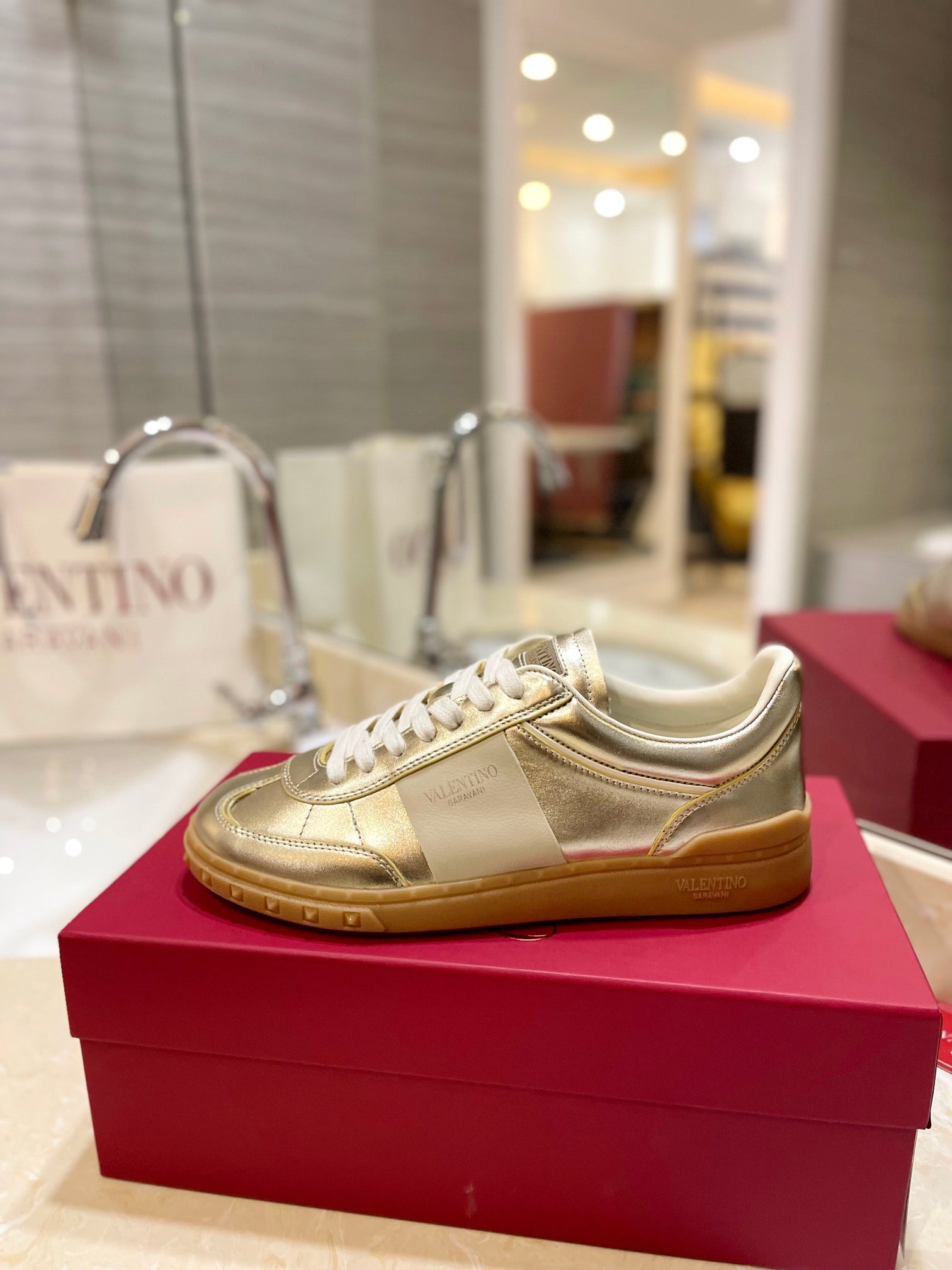 LuxluxHouse Best Quality Valentino Women Shoes