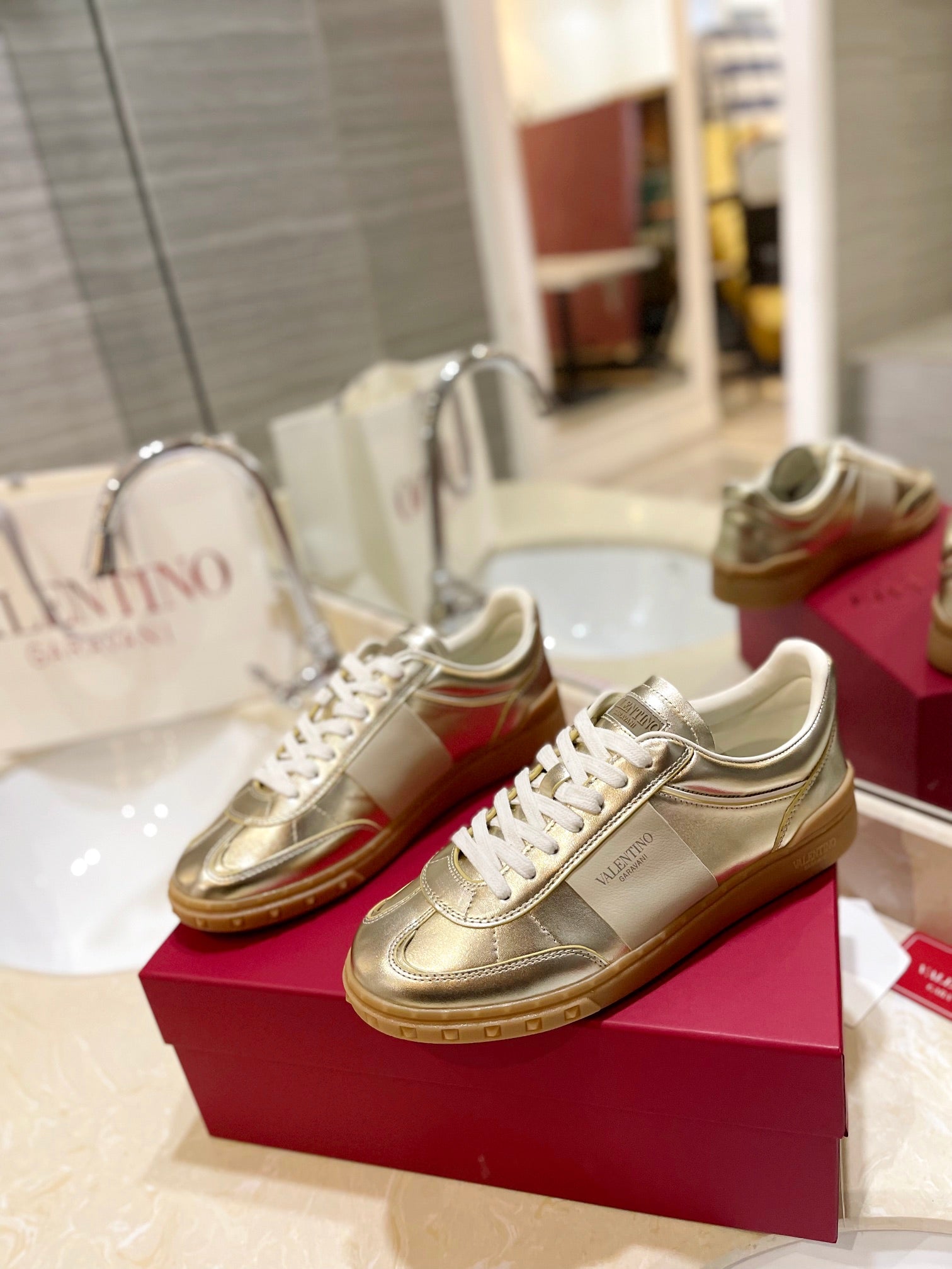 LuxluxHouse Best Quality Valentino Women Shoes
