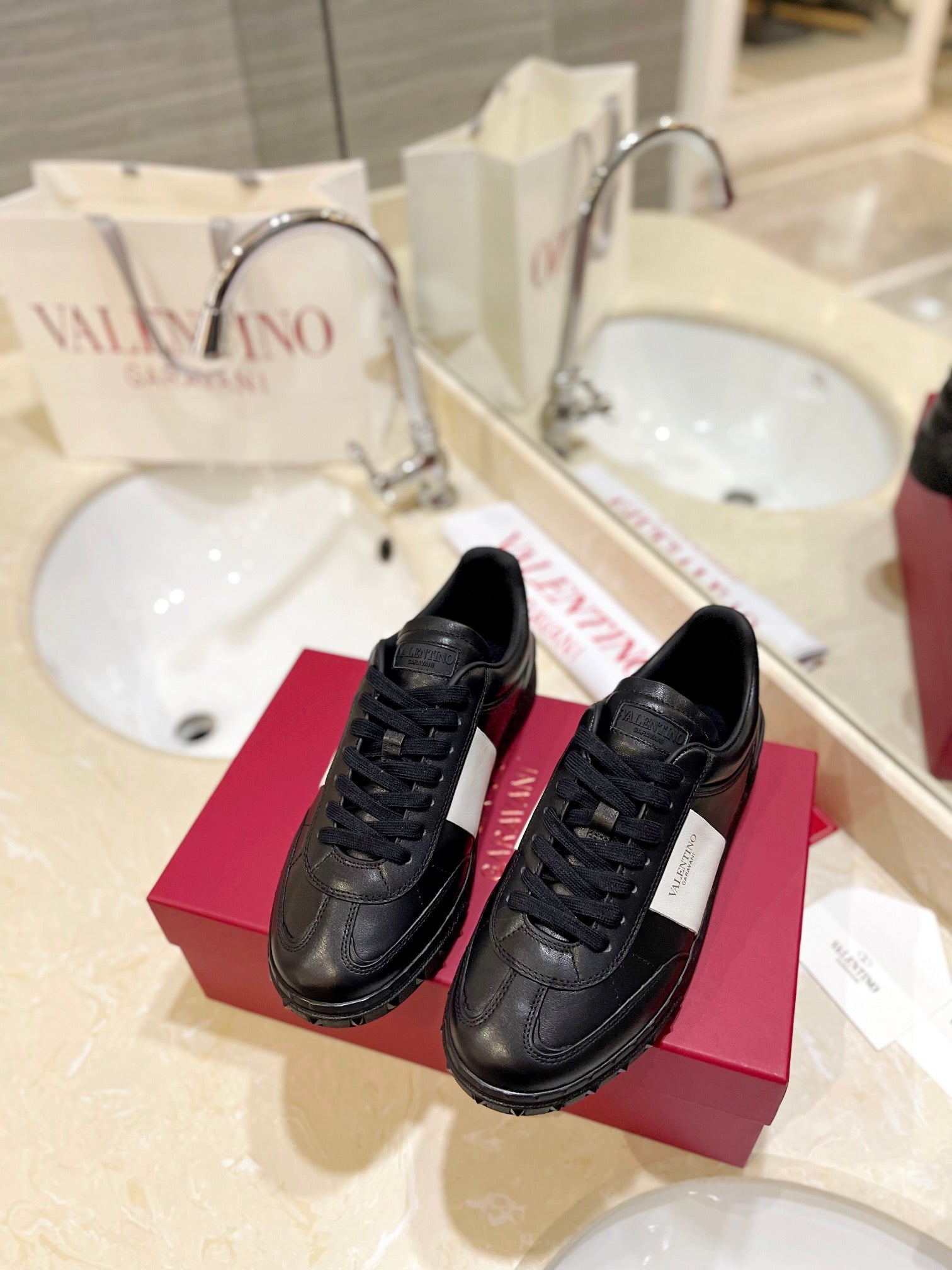LuxluxHouse Best Quality Valentino Women Shoes