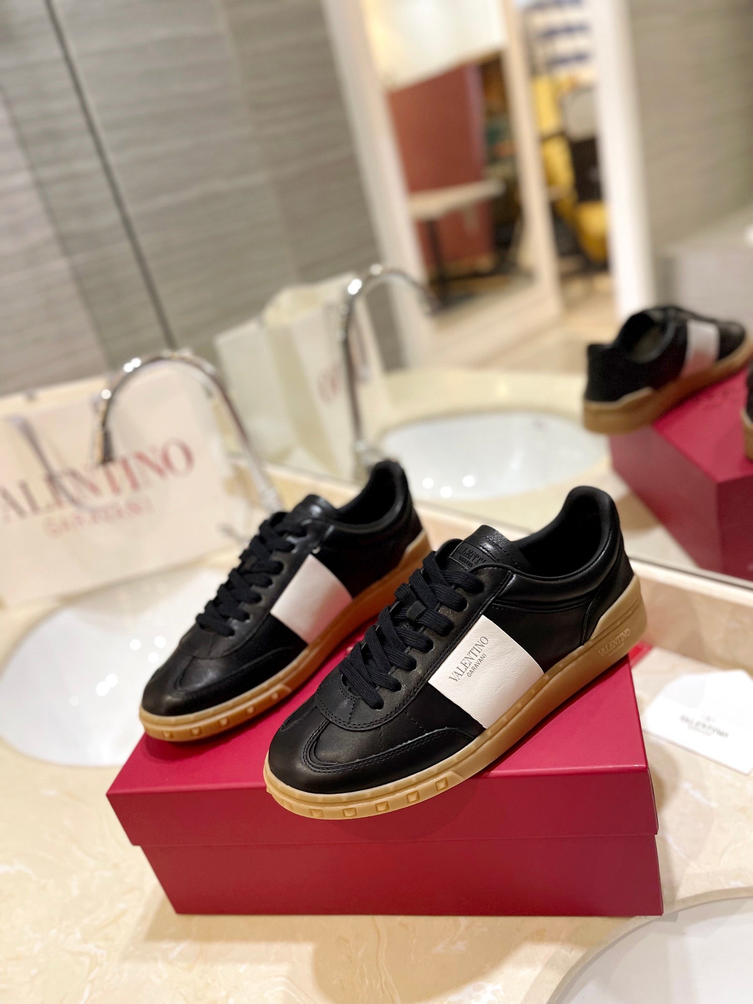 LuxluxHouse Best Quality Valentino Women Shoes