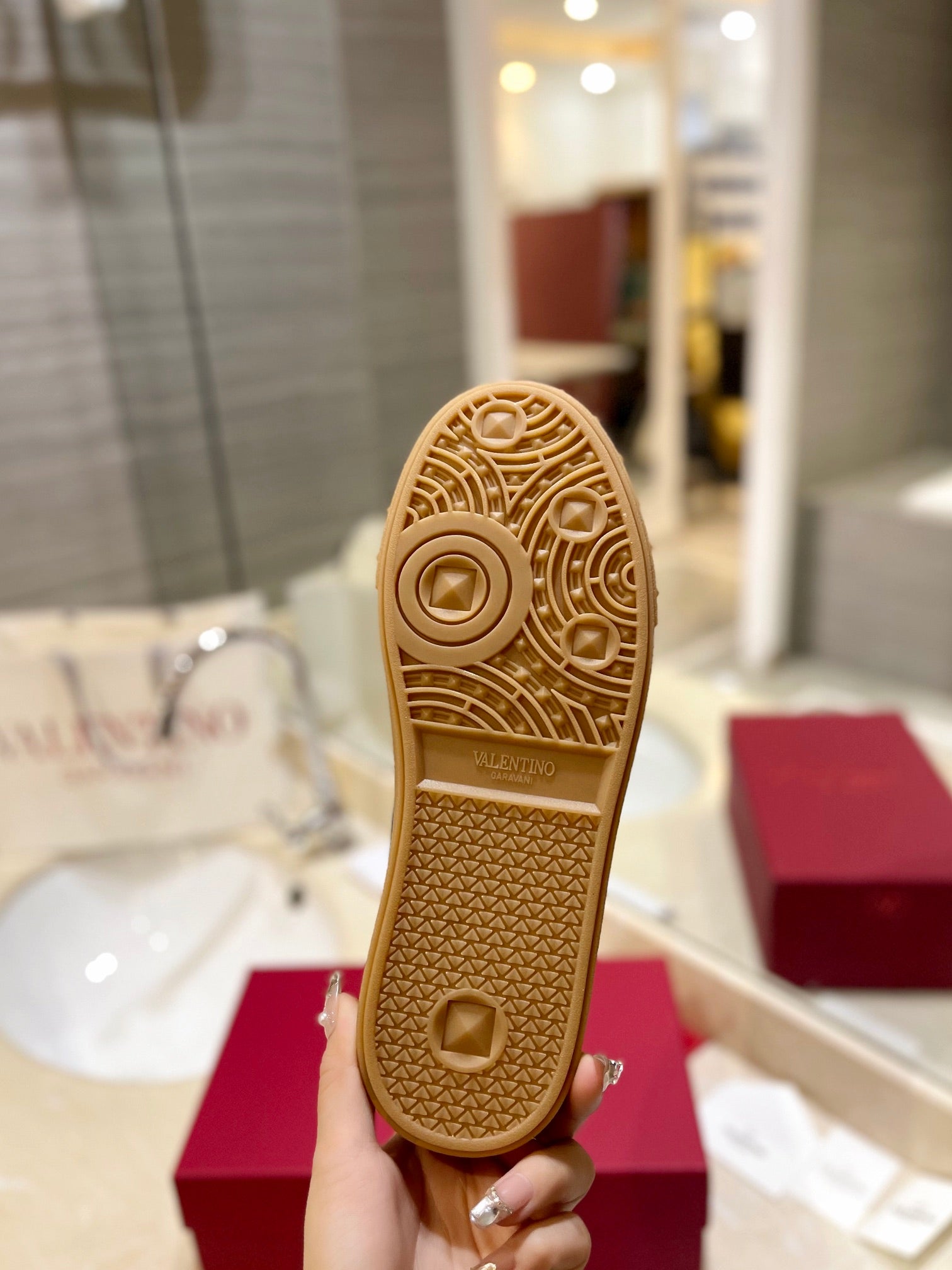 LuxluxHouse Best Quality Valentino Women Shoes