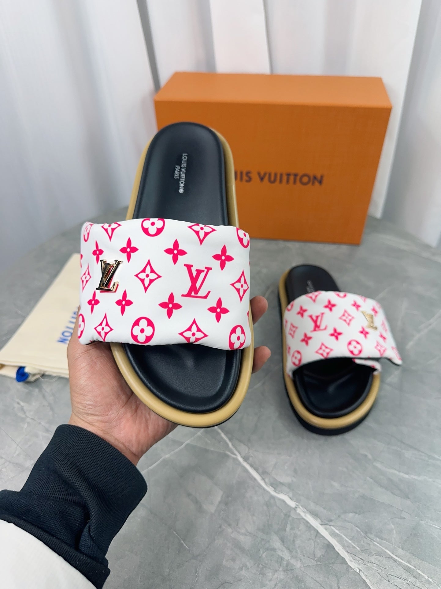 LuxluxHouse Best Quality Sandals Louis Vuitton