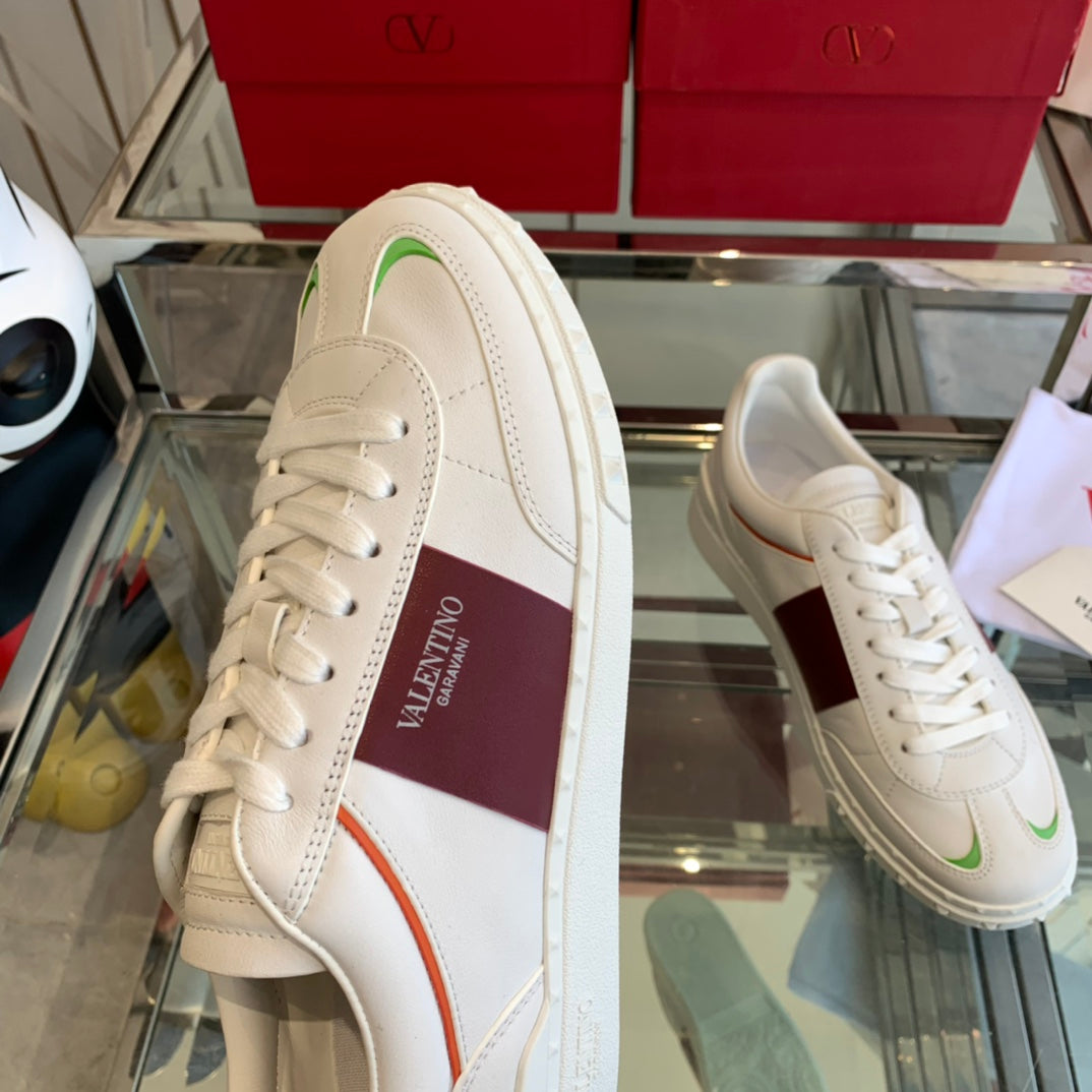 LuxluxHouse Best Quality Shoes Valentino