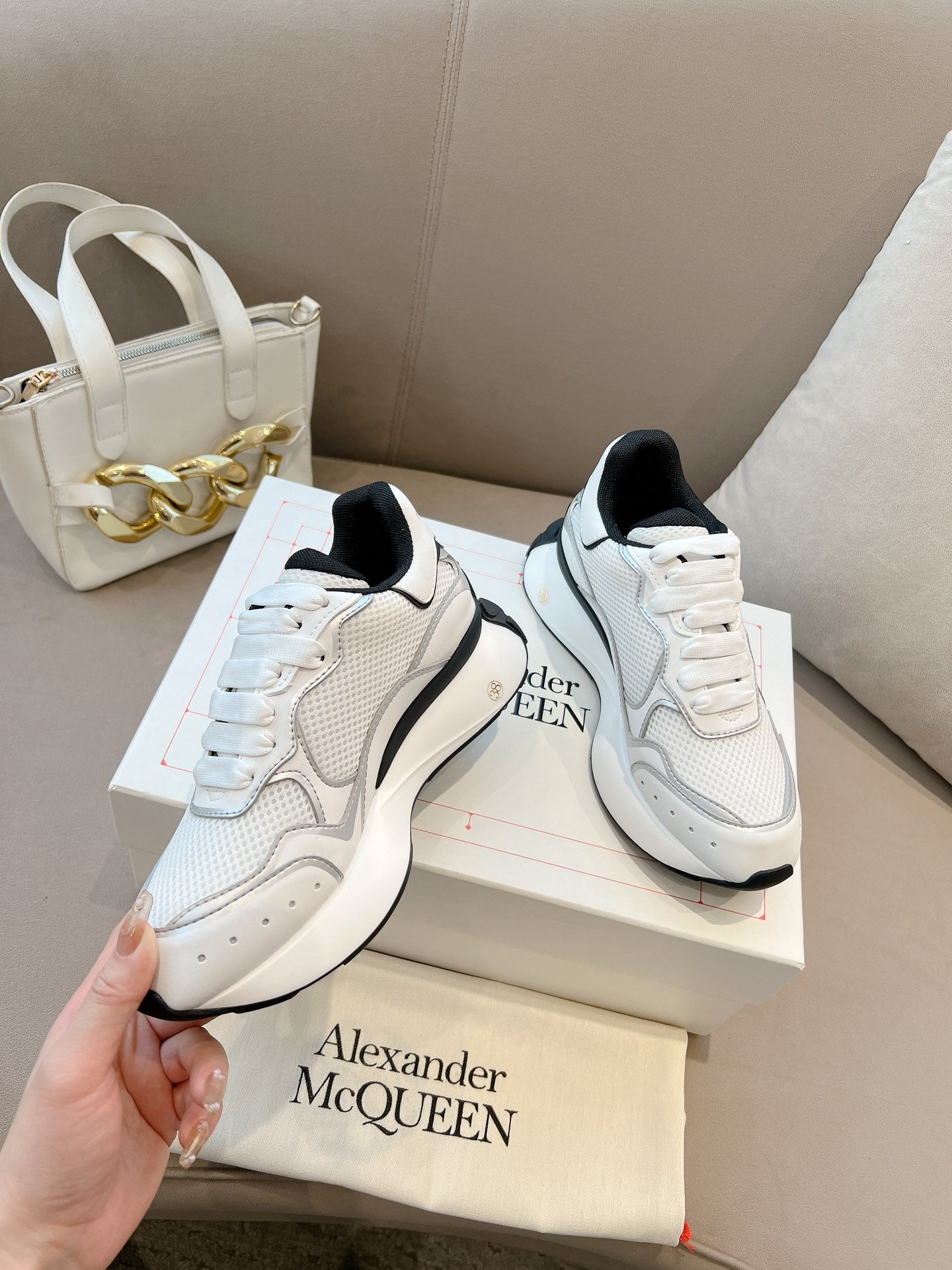 LuxluxHouse Best Quality Shoes Alexander McQueen