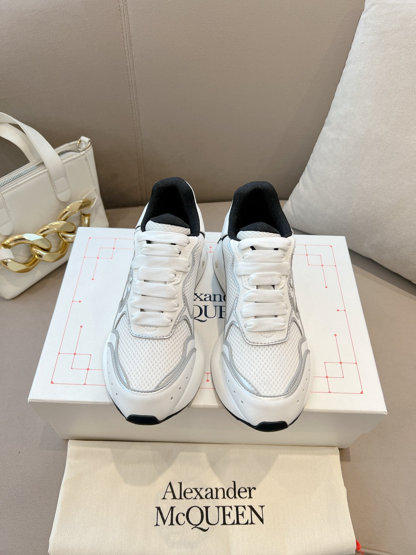 LuxluxHouse Best Quality Shoes Alexander McQueen