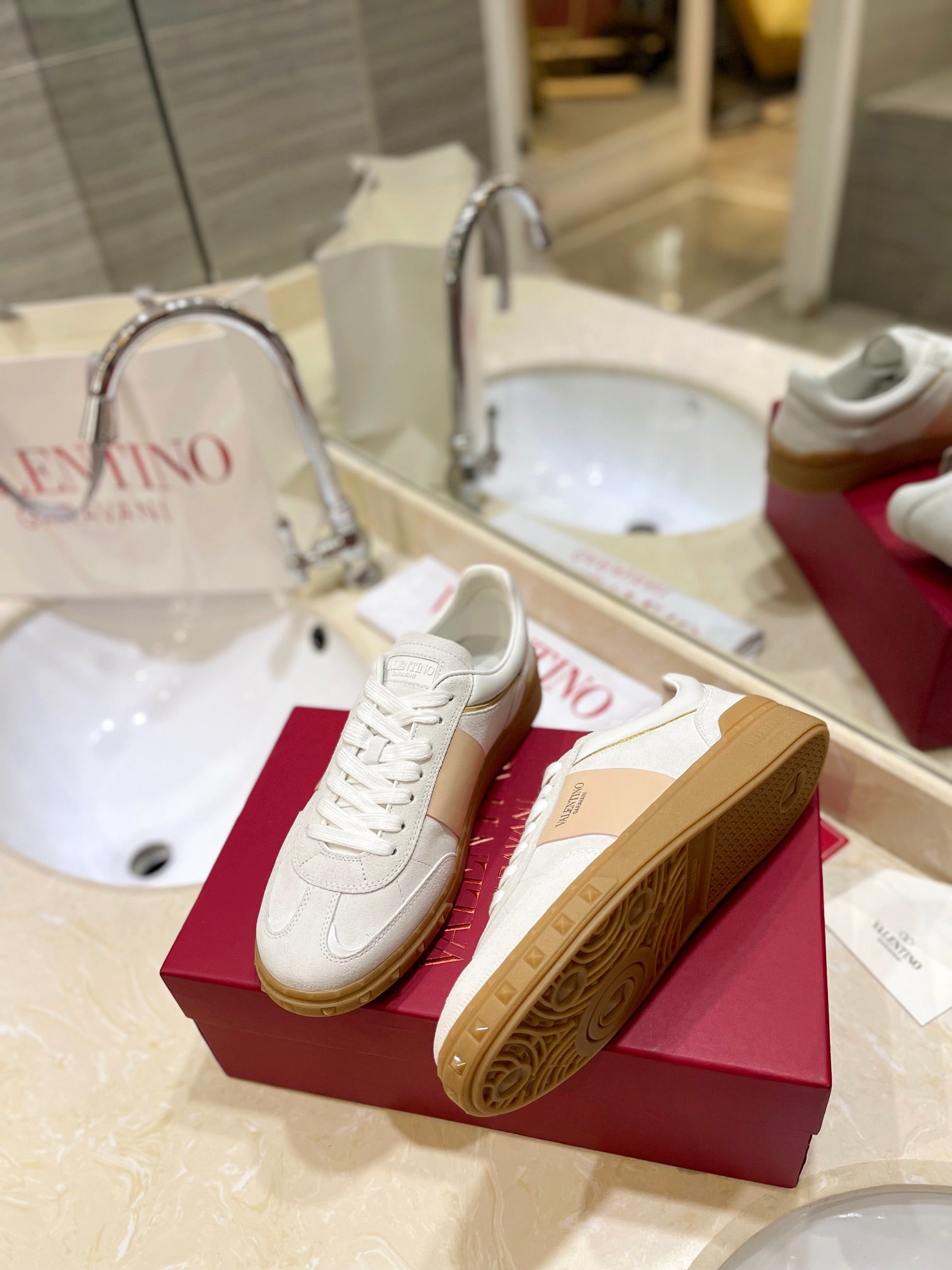 LuxluxHouse Best Quality Valentino Women Shoes