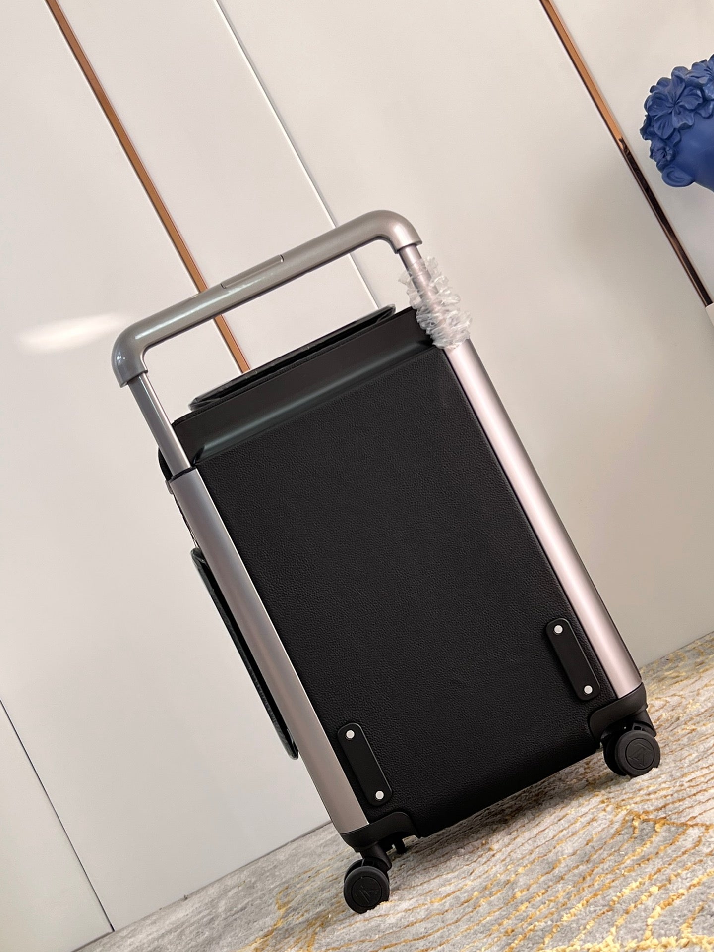 LuxluxHouse Best Quality Bags Luggage