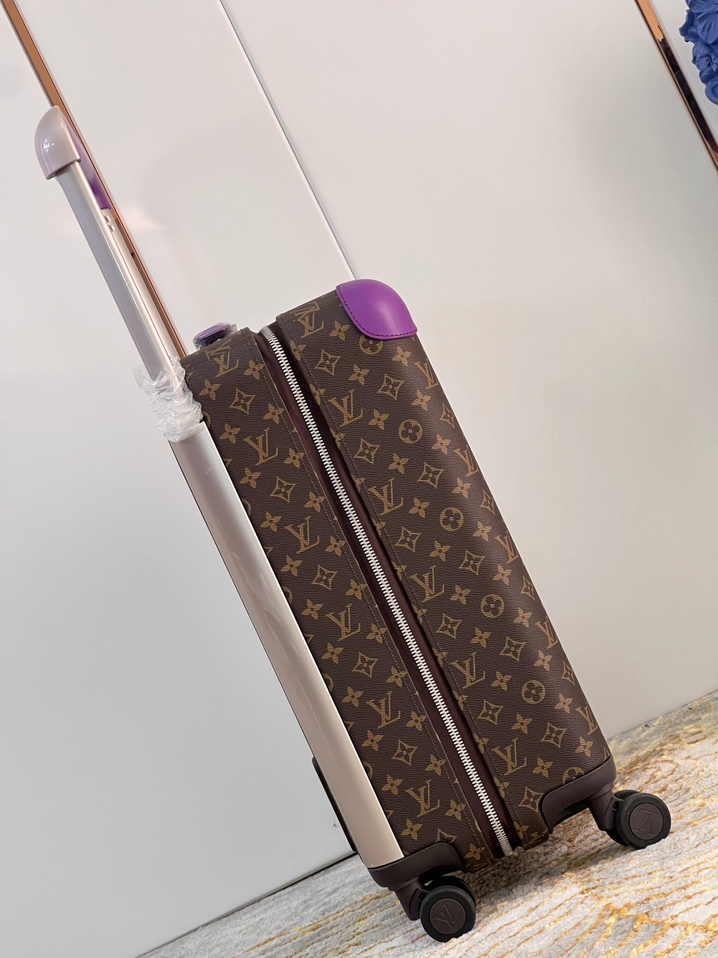 LuxluxHouse Best Quality Bags Luggage
