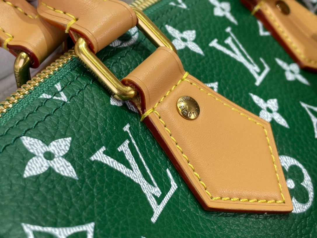 LuxluxHouse Best Quality Bags Louis Vuitton Women Men