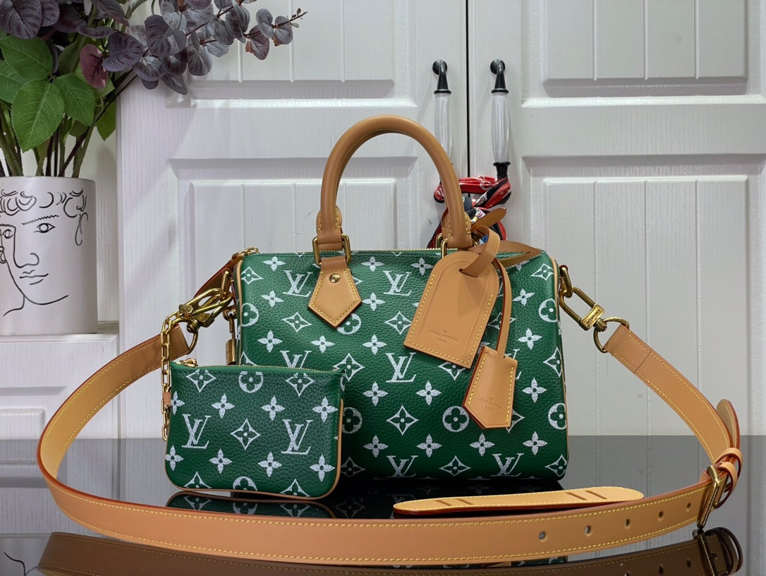 LuxluxHouse Best Quality Bags Louis Vuitton Women Men