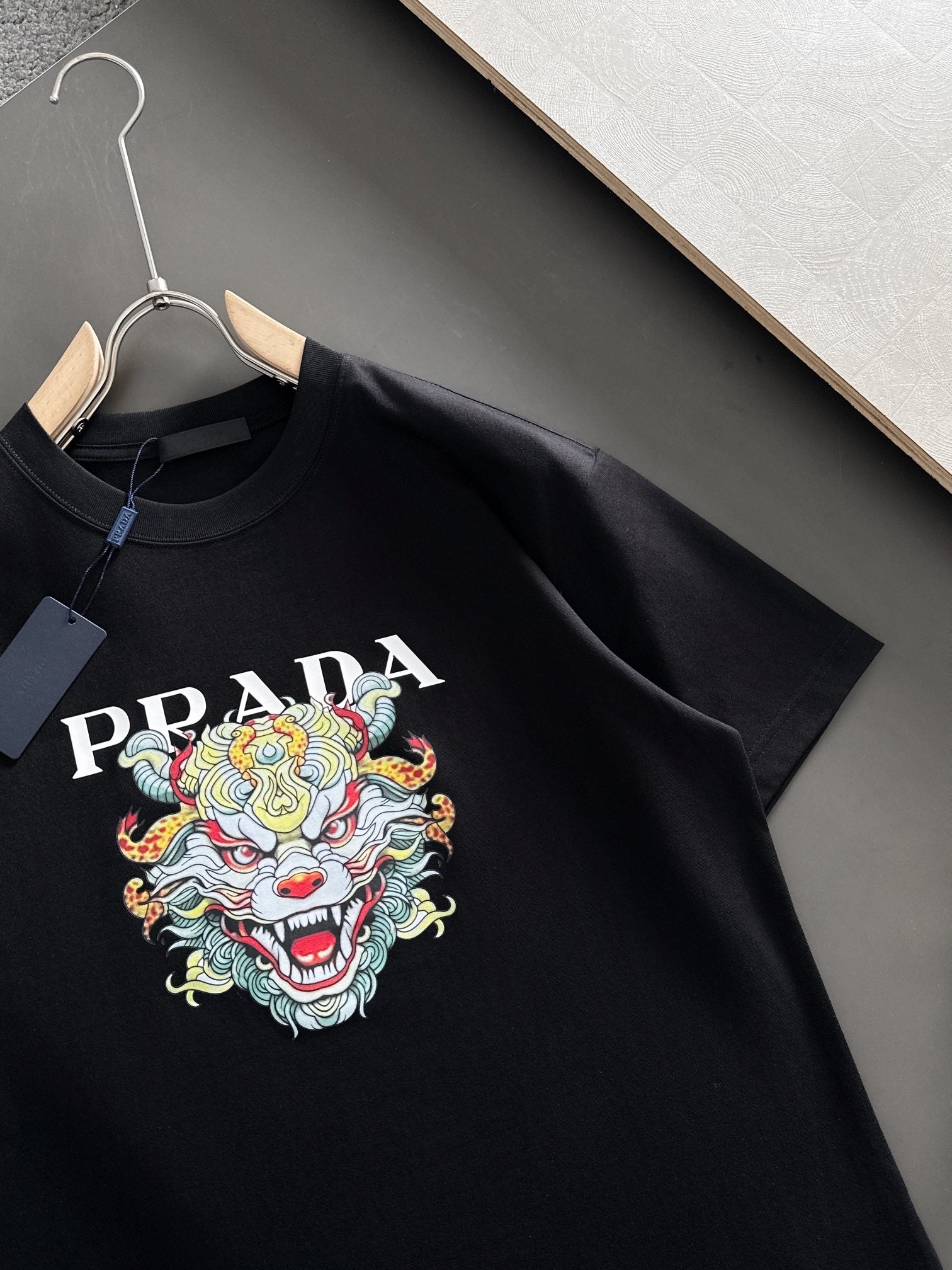 LuxluxHouse Best Quality Clothes T-shirt Prada