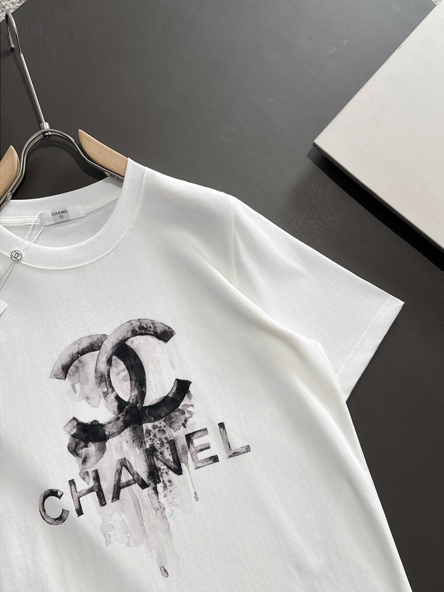 LuxluxHouse Best Quality Clothes T-shirt Chanel & Maison Margiela