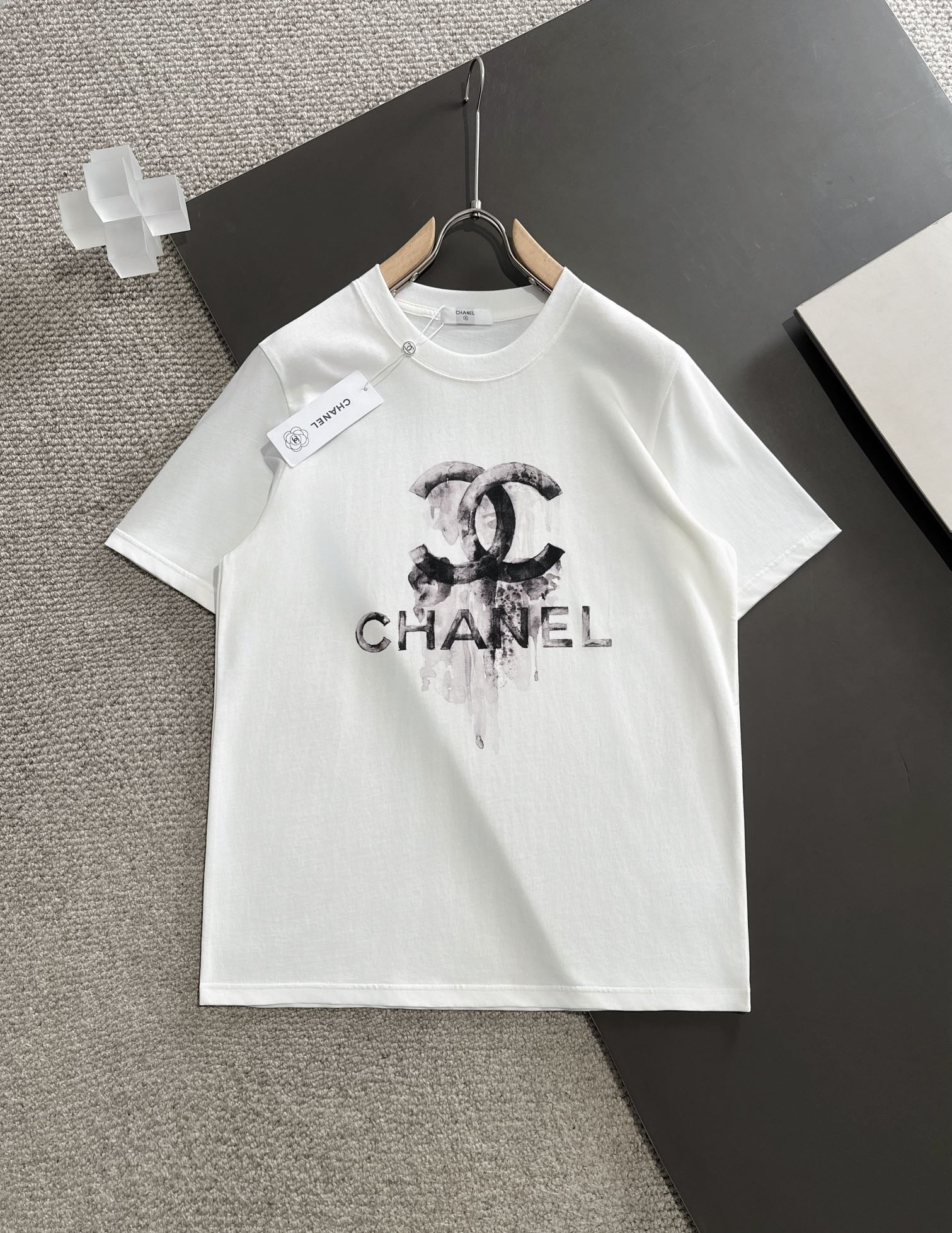 LuxluxHouse Best Quality Clothes T-shirt Chanel & Maison Margiela