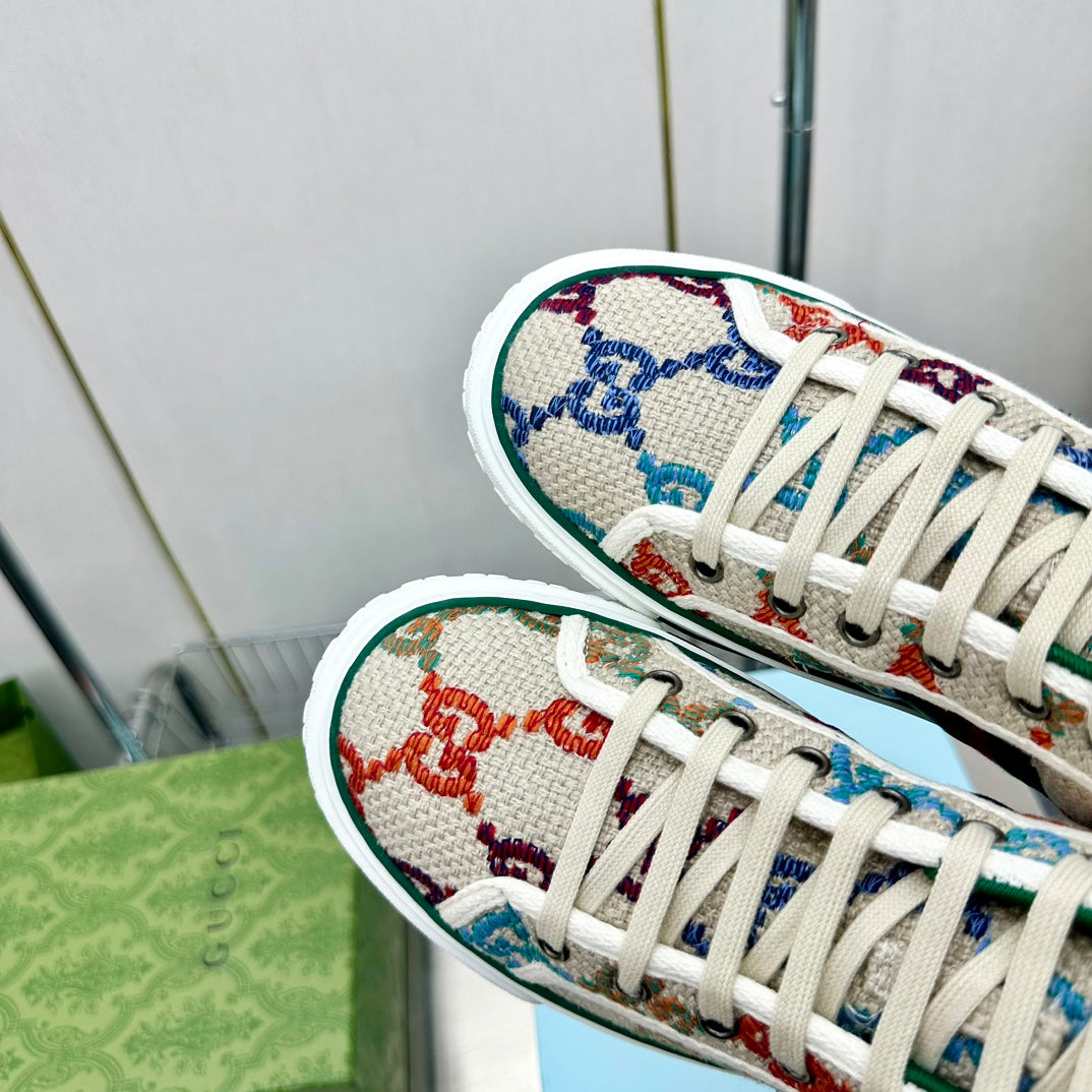 LuxluxHouse Best Quality Gucci Women Shoes
