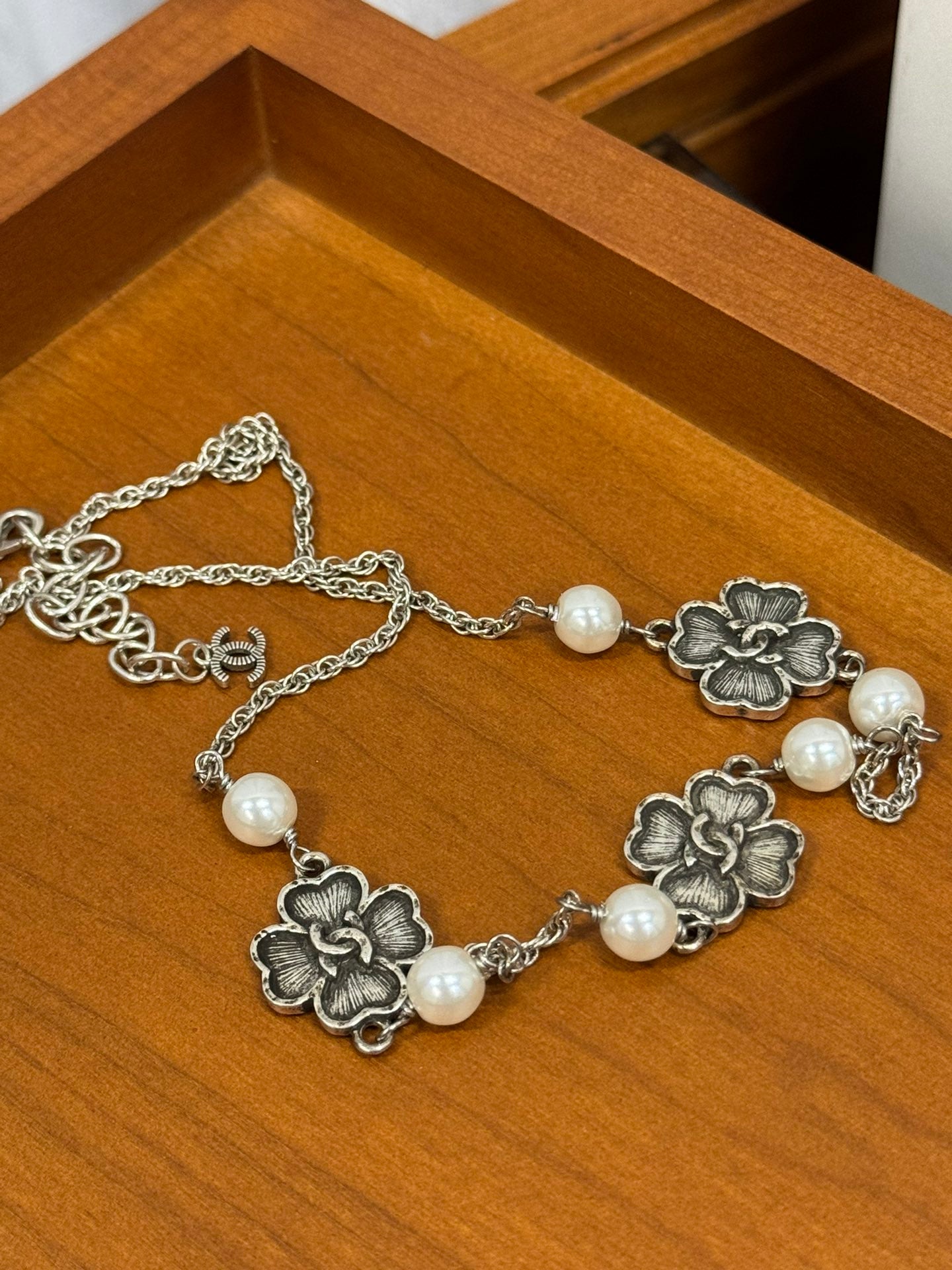 LuxluxHouse Low Price And High Quality Accessories Chanel