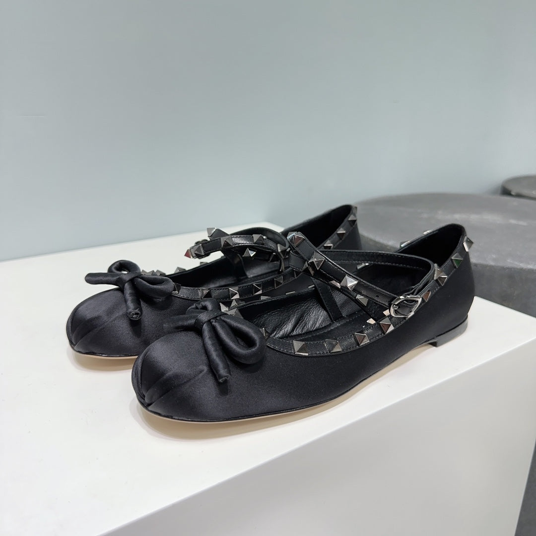 LuxluxHouse Best Quality Valentino Women Shoes