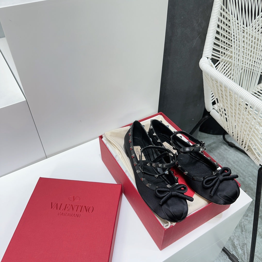 LuxluxHouse Best Quality Valentino Women Shoes