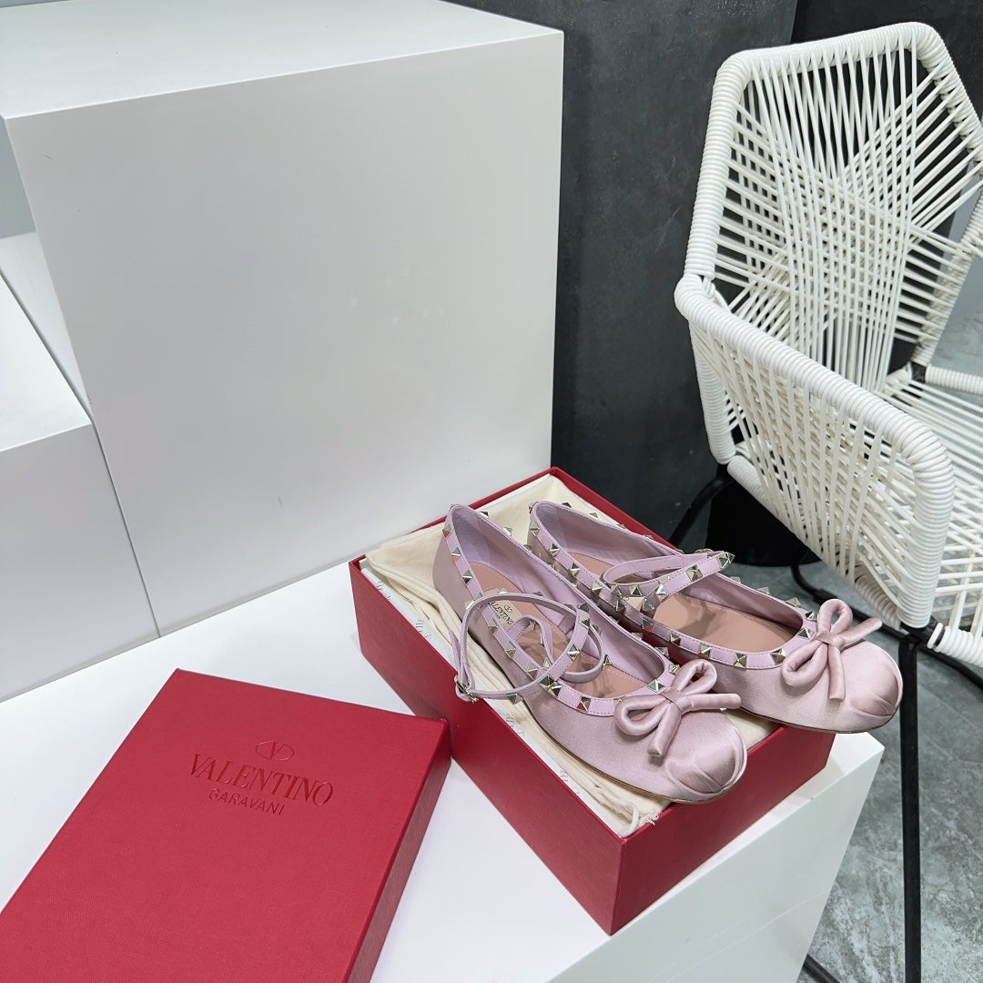 LuxluxHouse Best Quality Valentino Women Shoes