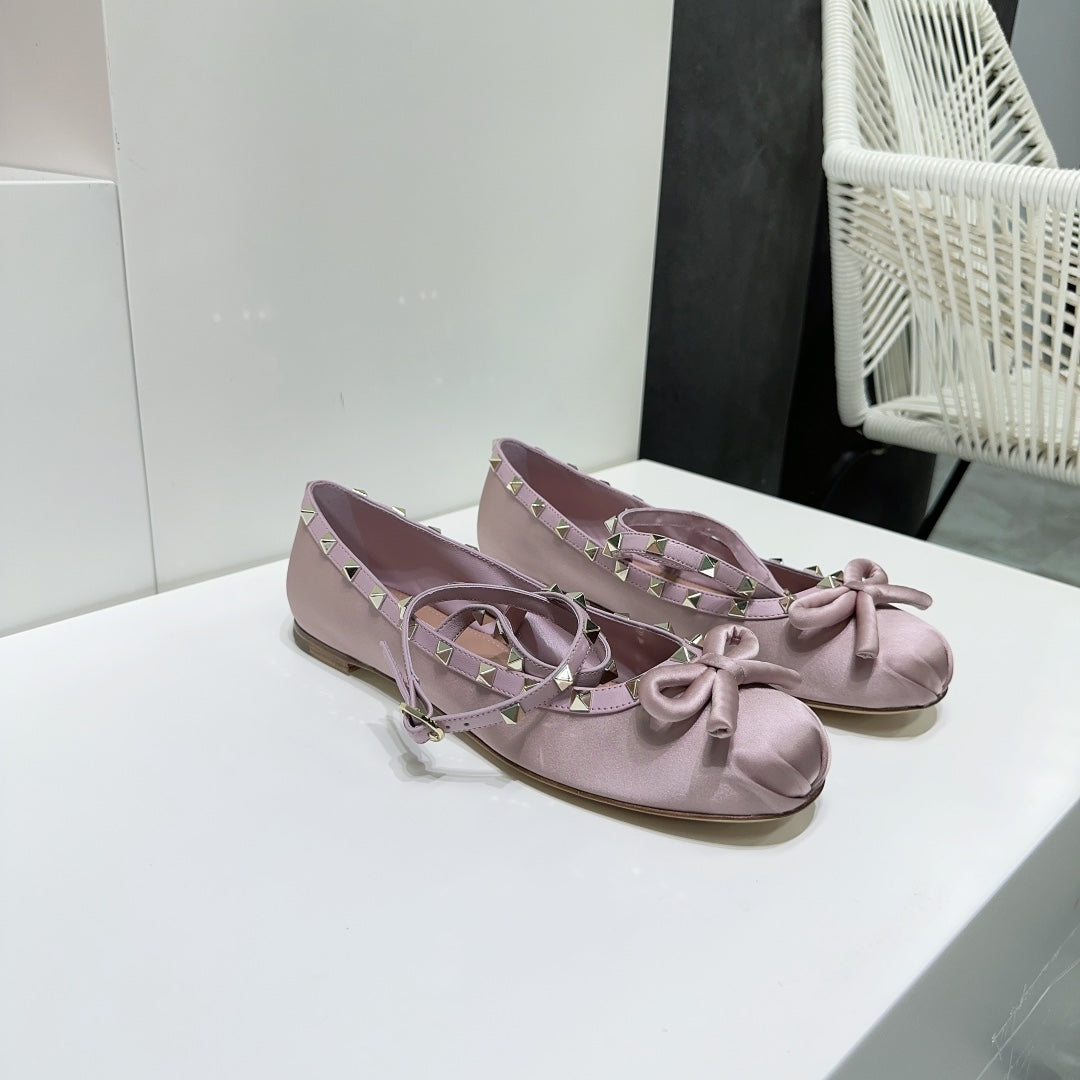 LuxluxHouse Best Quality Valentino Women Shoes