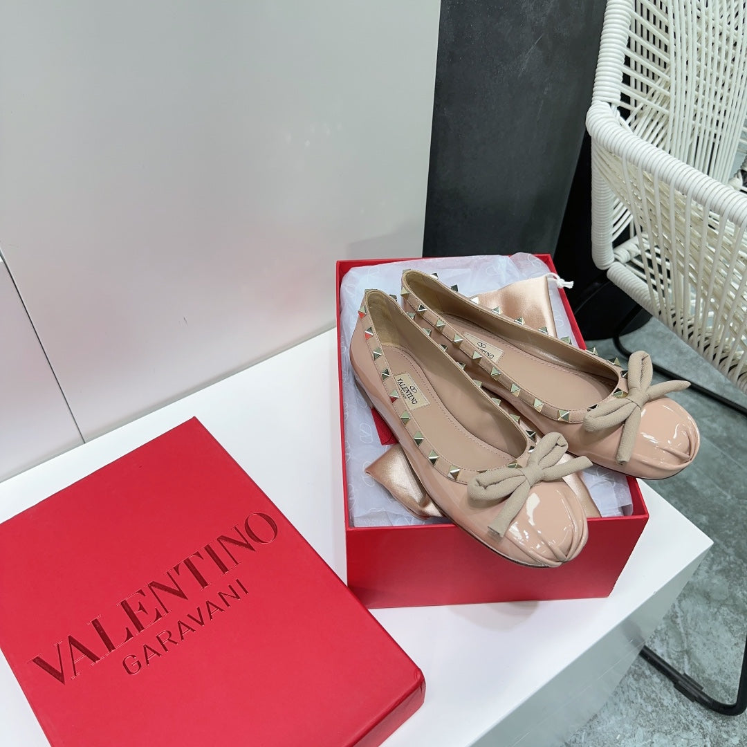 LuxluxHouse Best Quality Valentino Women Shoes