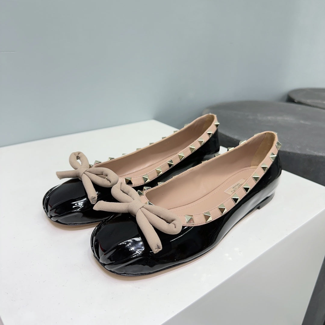LuxluxHouse Best Quality Valentino Women Shoes
