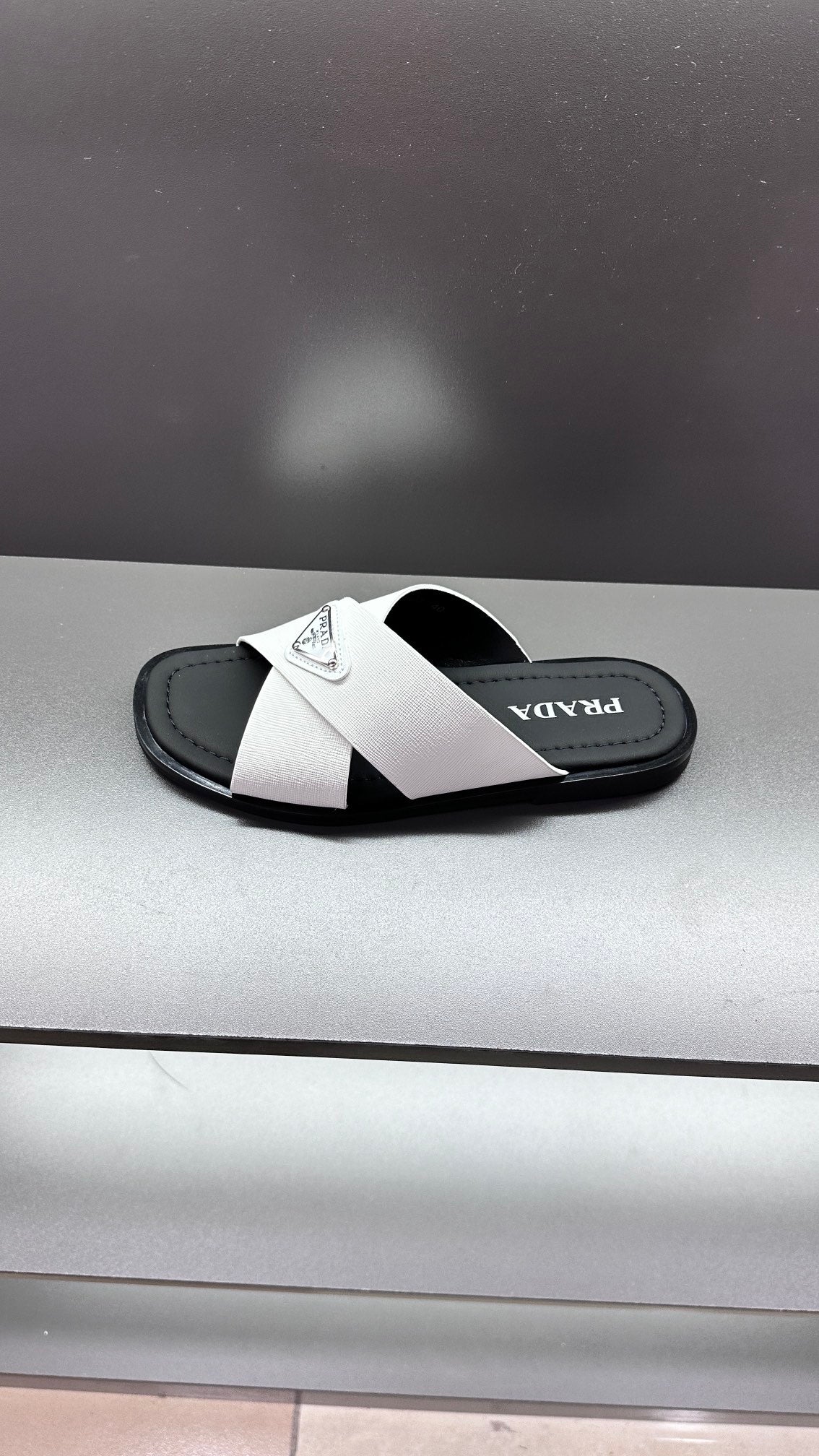 LuxluxHouse Best Quality Sandals Prada