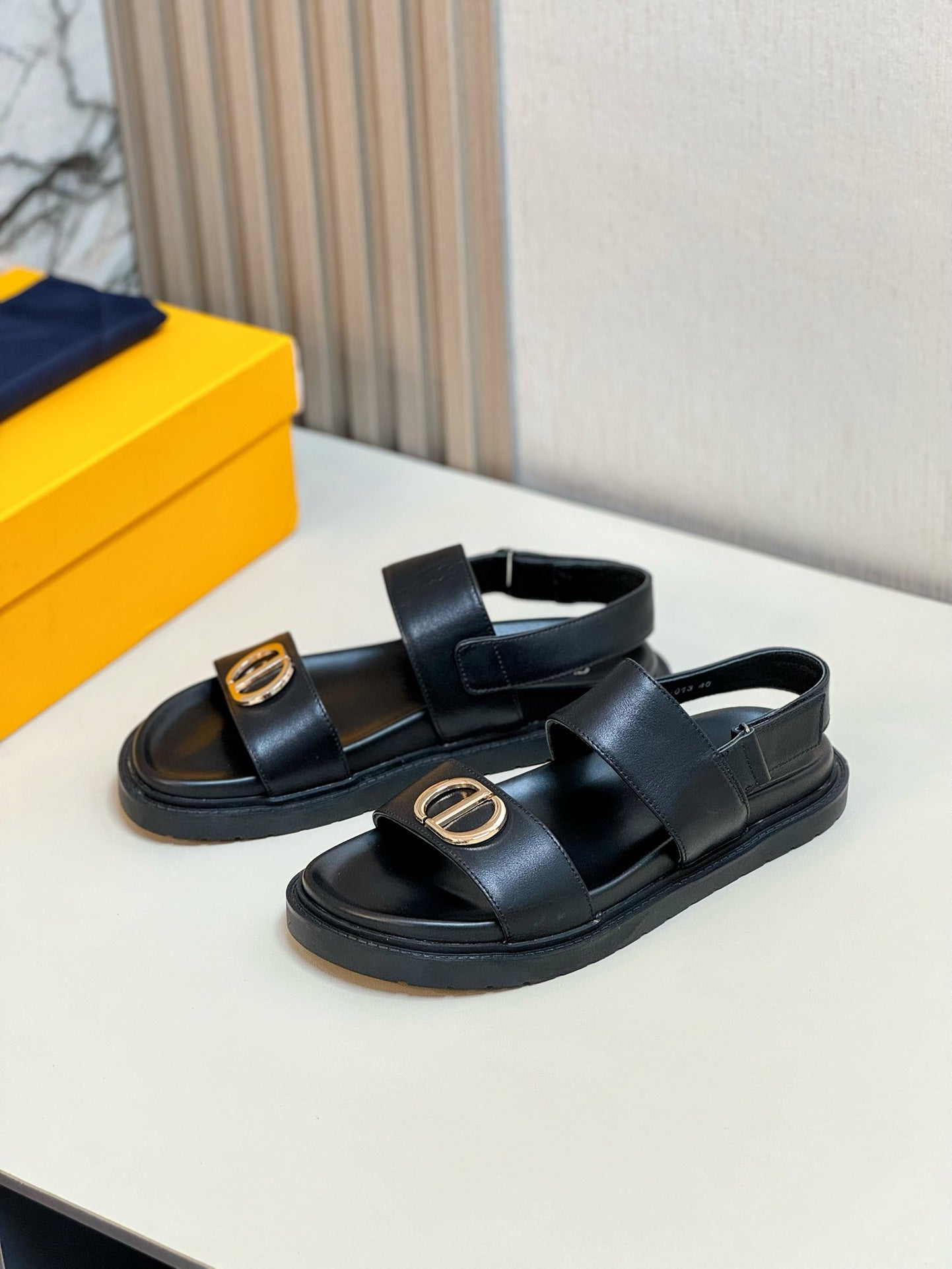 LuxluxHouse Best Quality Sandals Dior