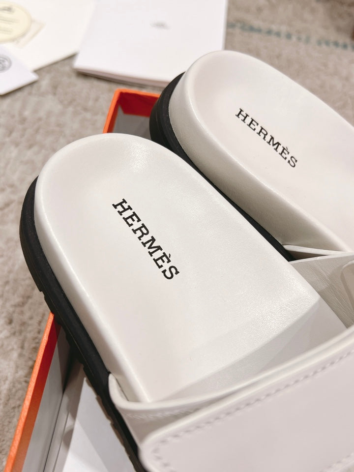 LuxluxHouse Best Quality Sandals Hermes