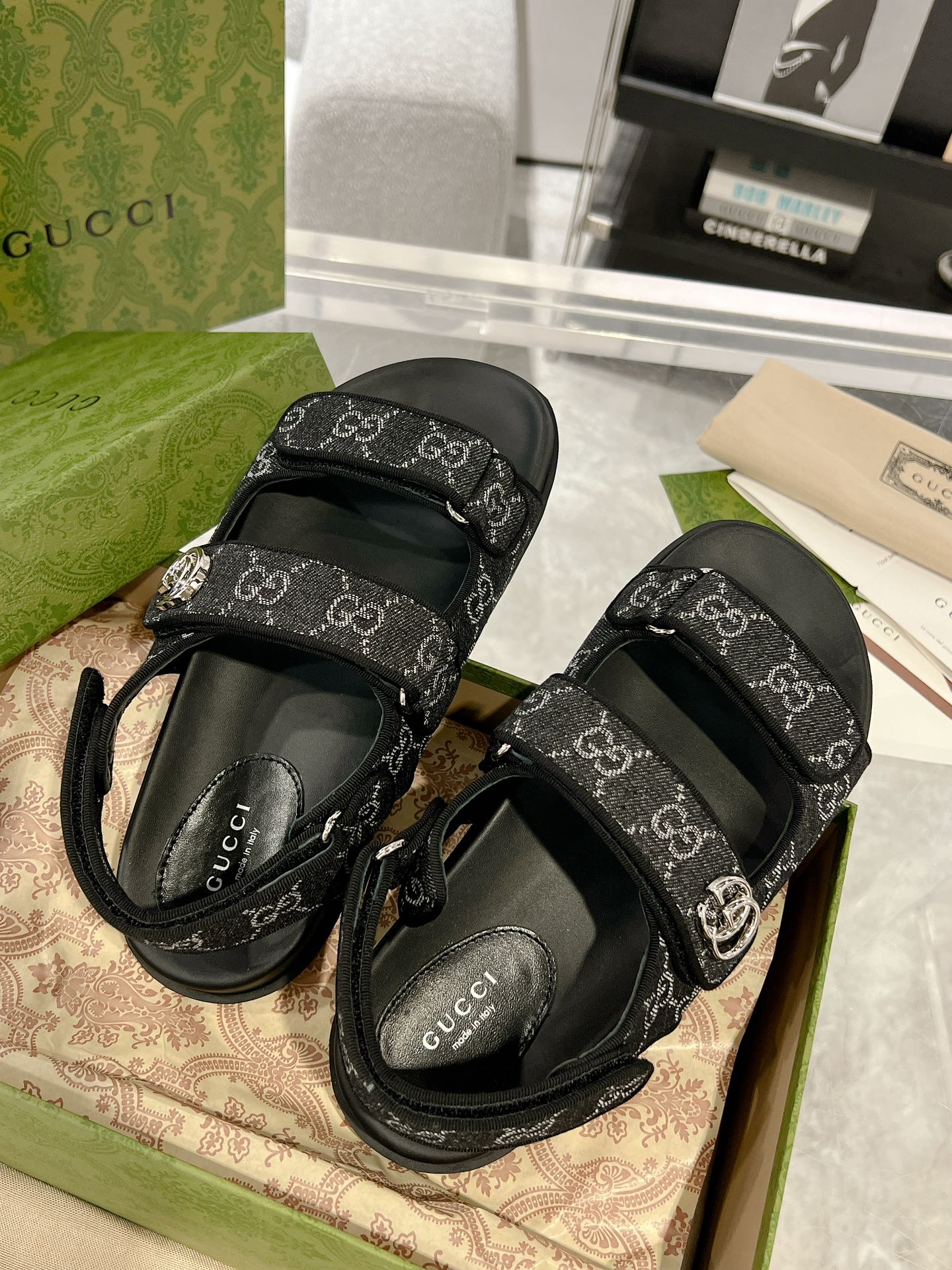 LuxluxHouse Best Quality Gucci Women Shoes