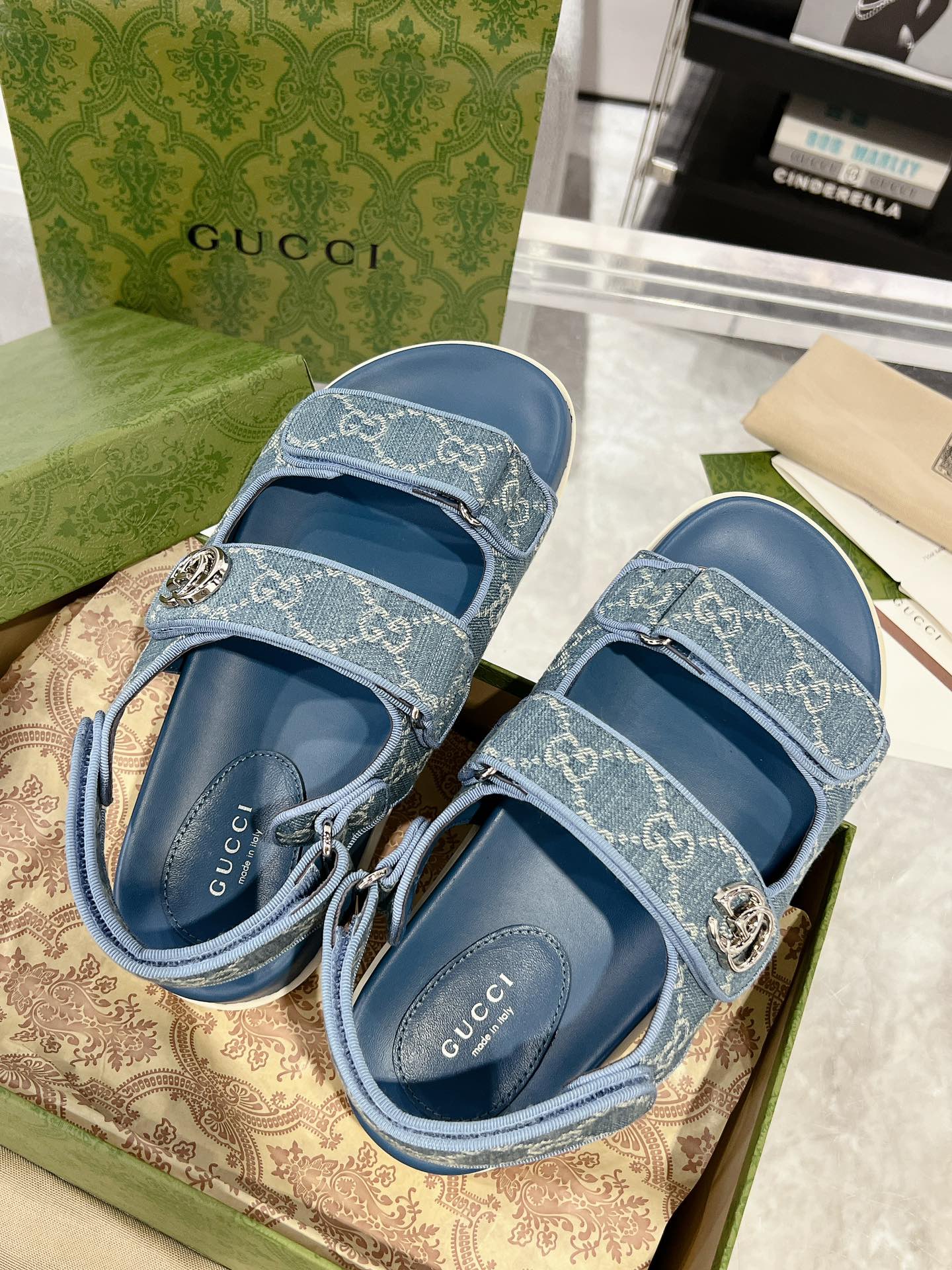 LuxluxHouse Best Quality Gucci Women Shoes