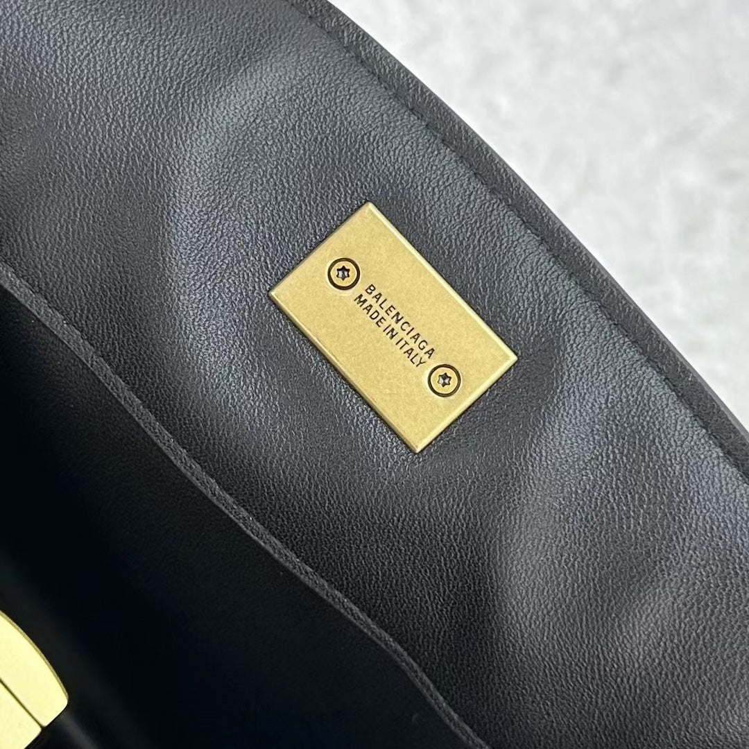 LuxluxHouse Best Quality Bags Balenciaga Women Men