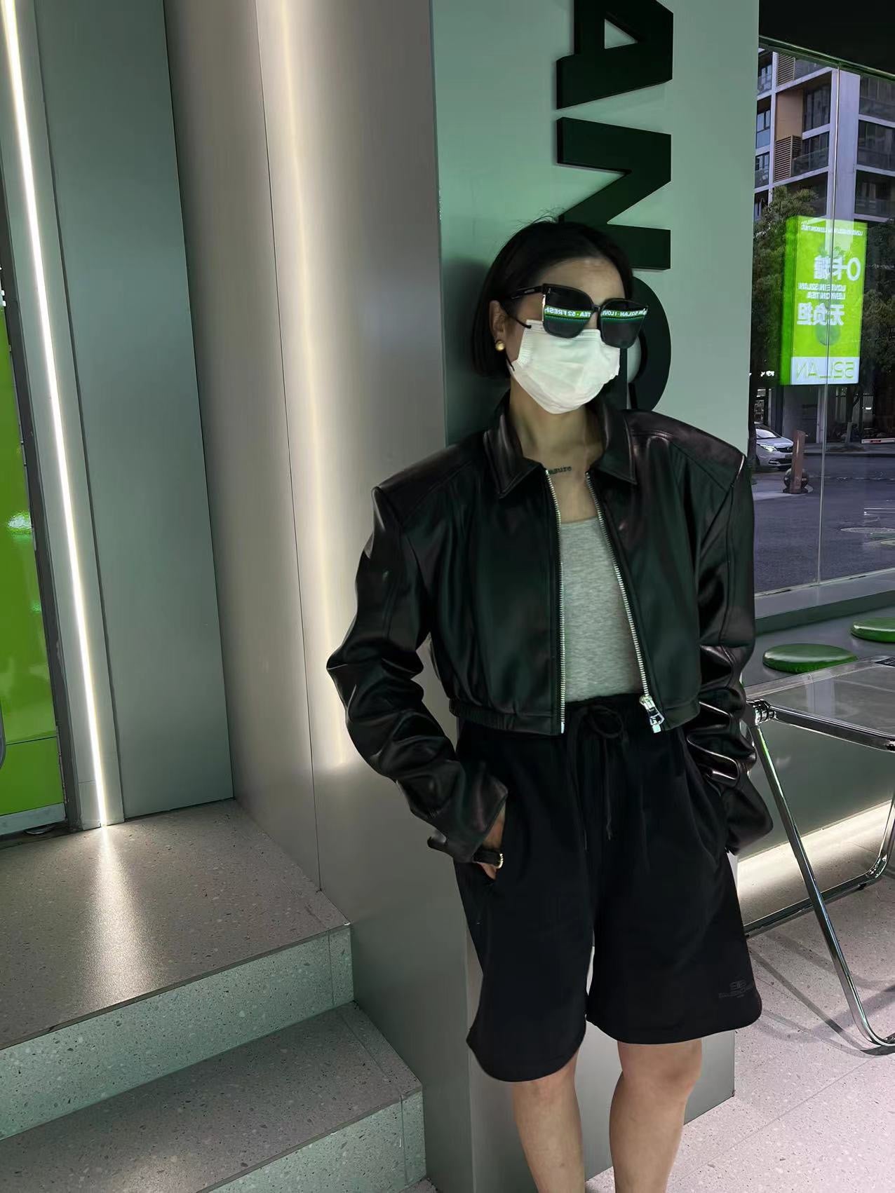LuxluxHouse Best Quality Clothes Balenciaga Pants