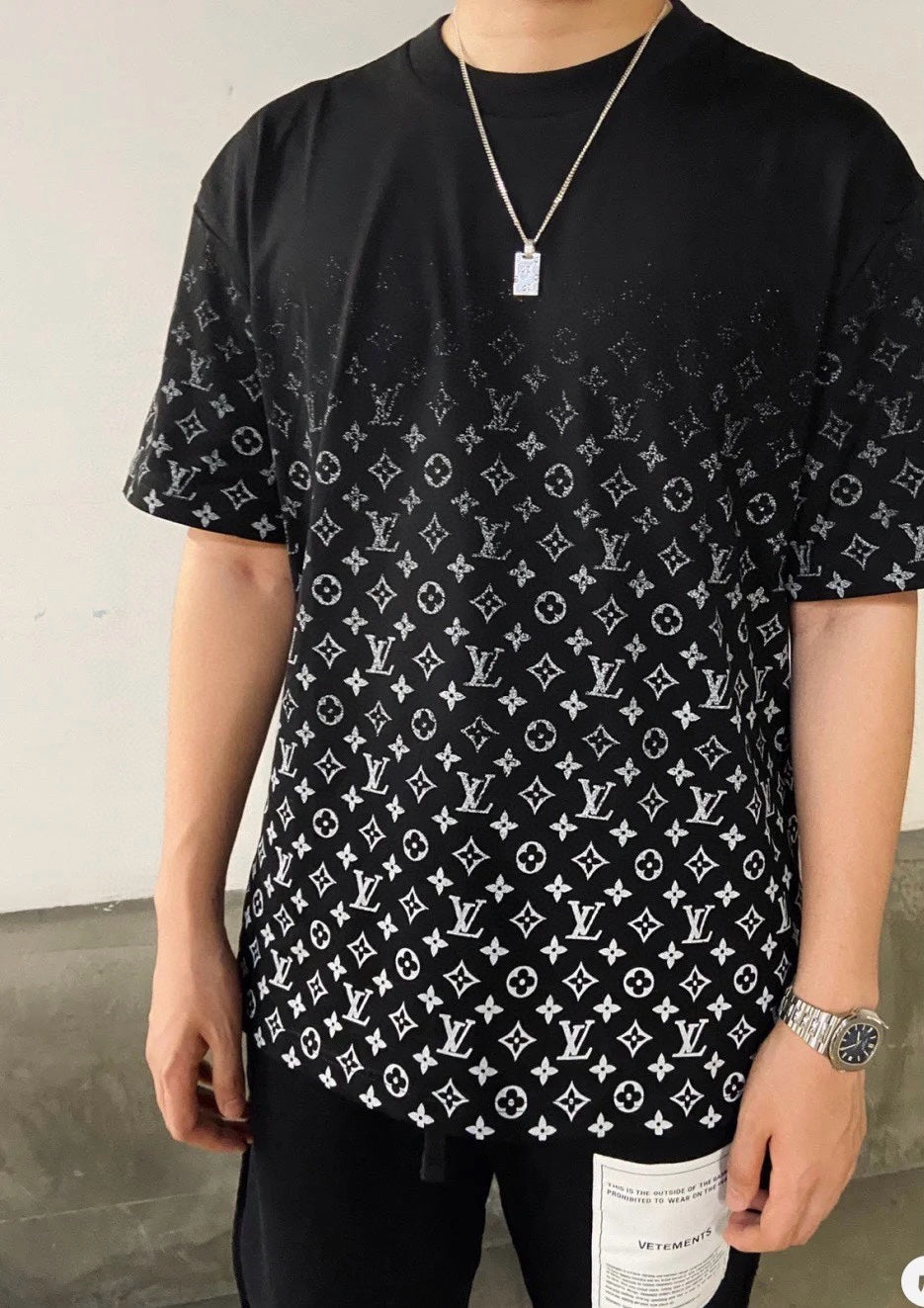 LuxluxHouse Best Quality Clothes T-shirt Louis Vuitton